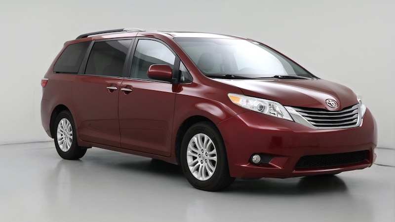 2015 Toyota Sienna XLE Hero Image