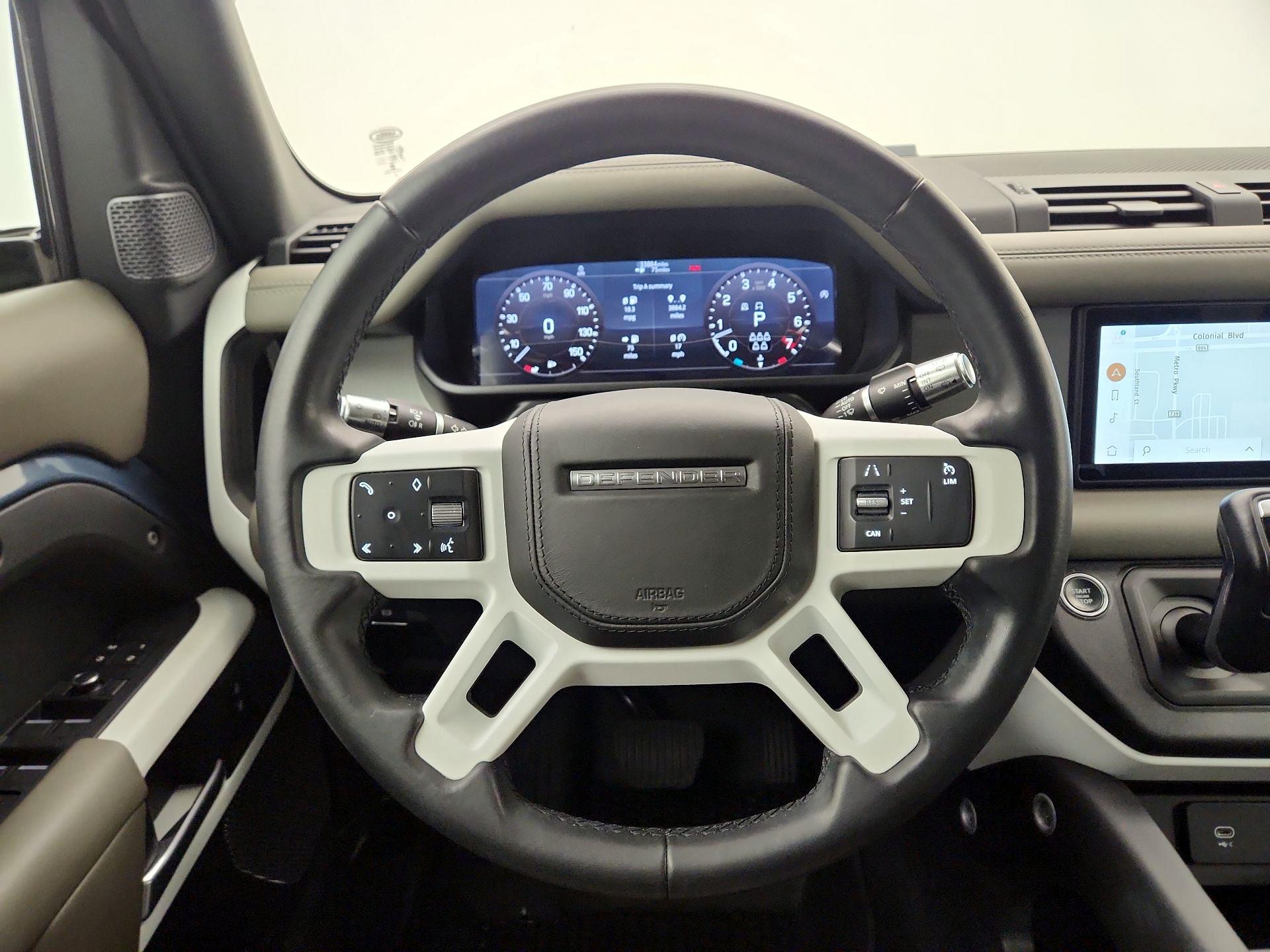 Thumbnail: 2020 Land Rover Defender - 10