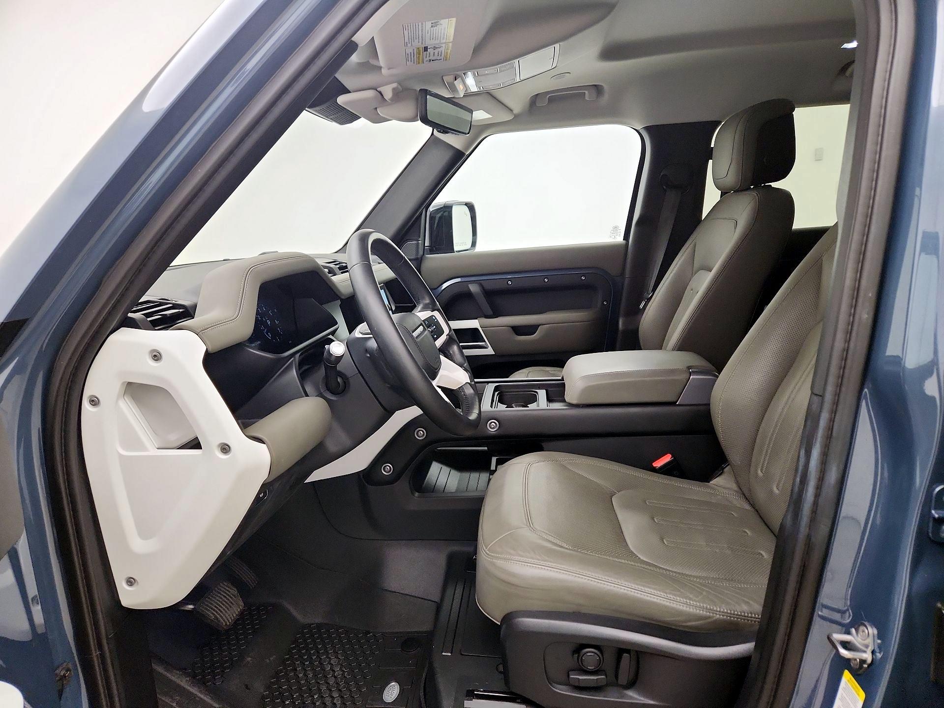 Thumbnail: 2020 Land Rover Defender - 11