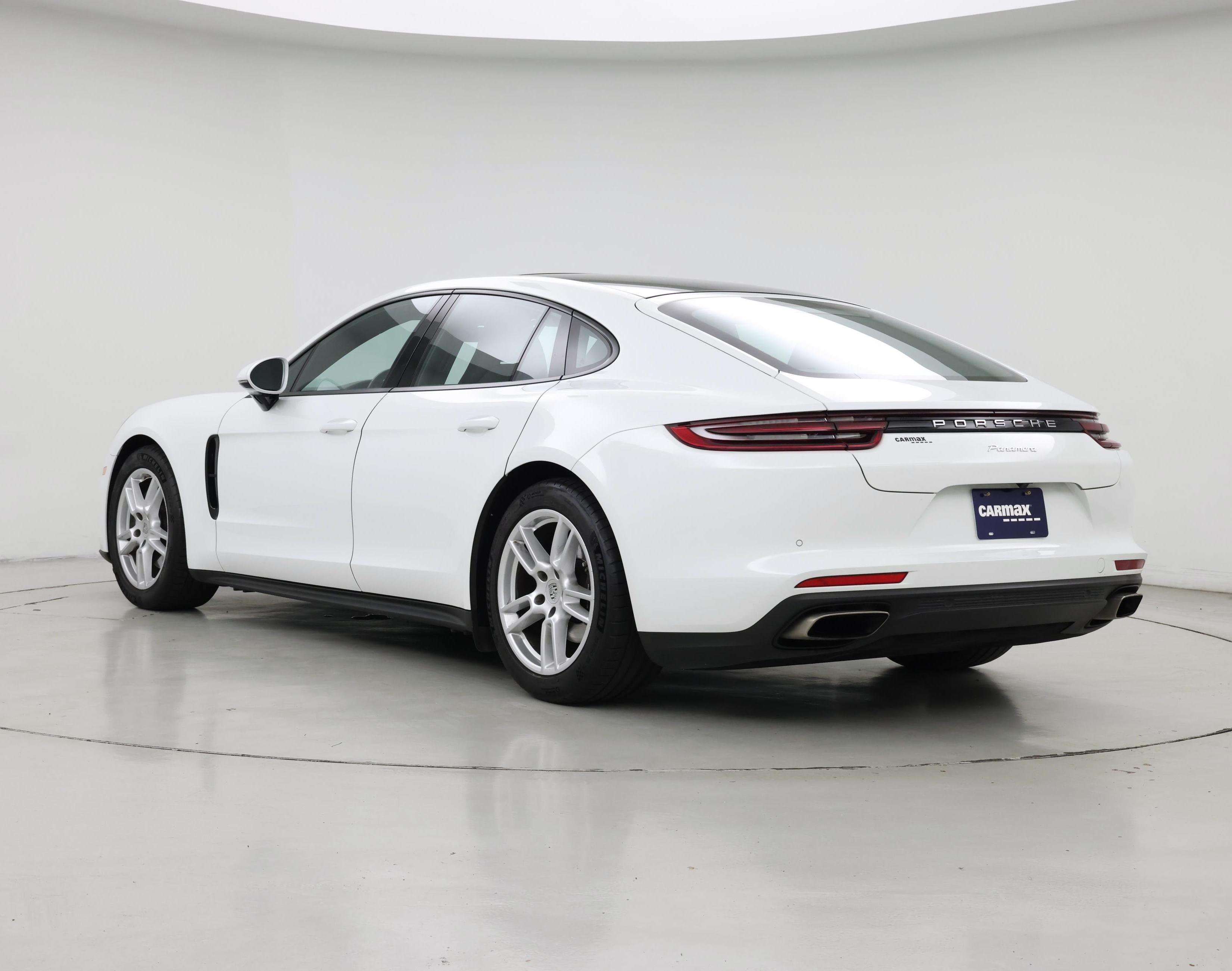 Thumbnail: 2018 Porsche Panamera - 2