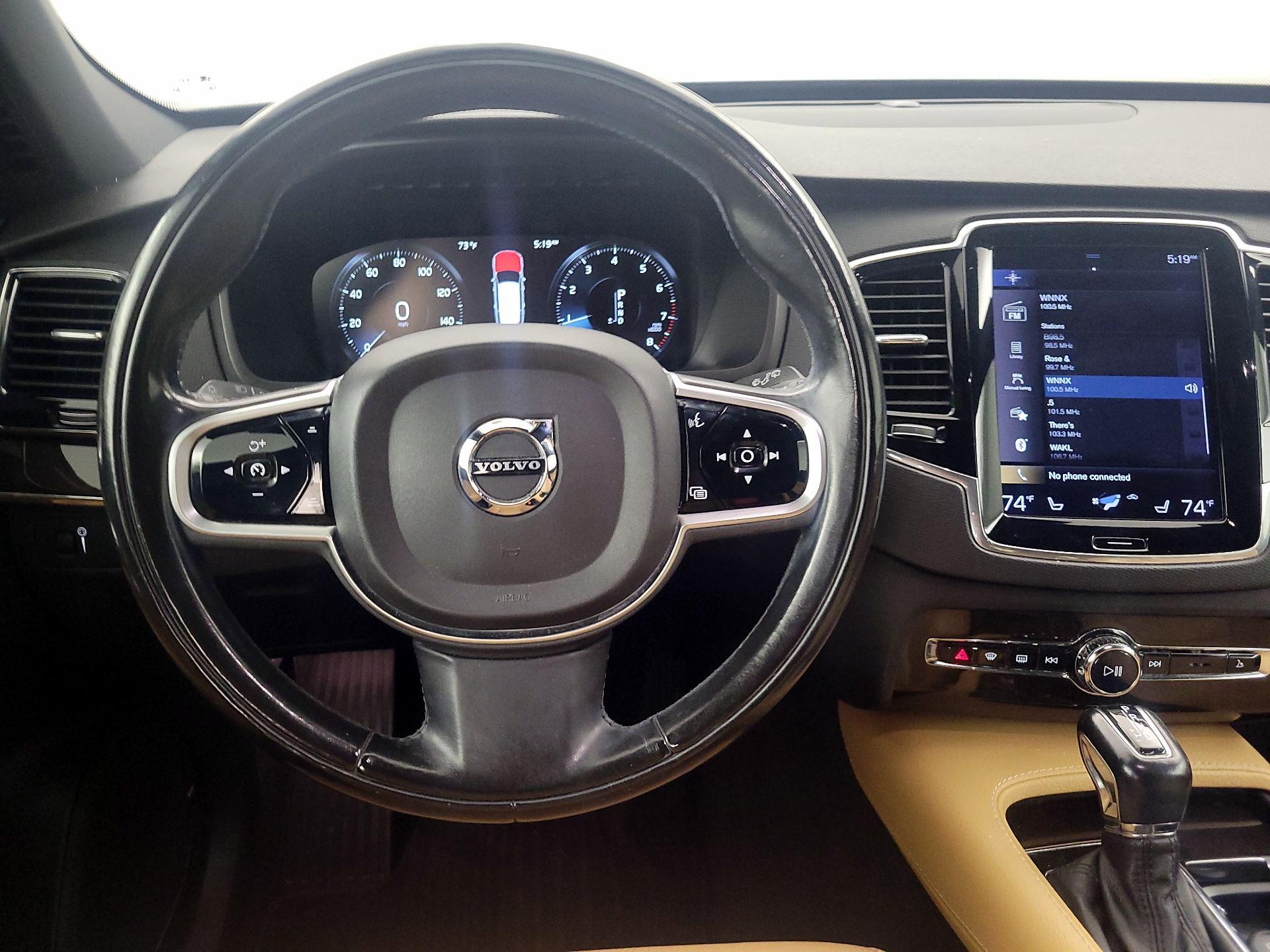 Thumbnail: 2018 Volvo XC90 - 10