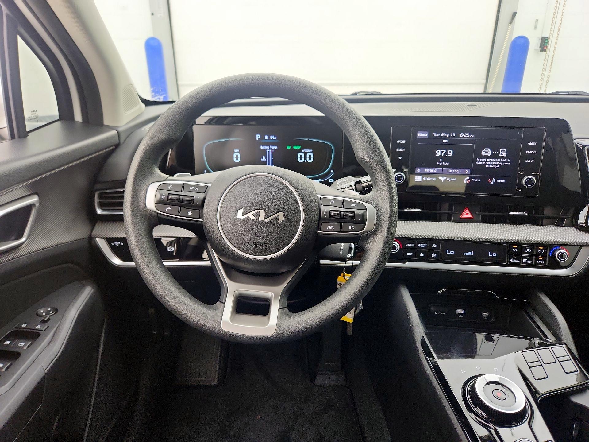 Thumbnail: 2023 Kia Sportage - 10