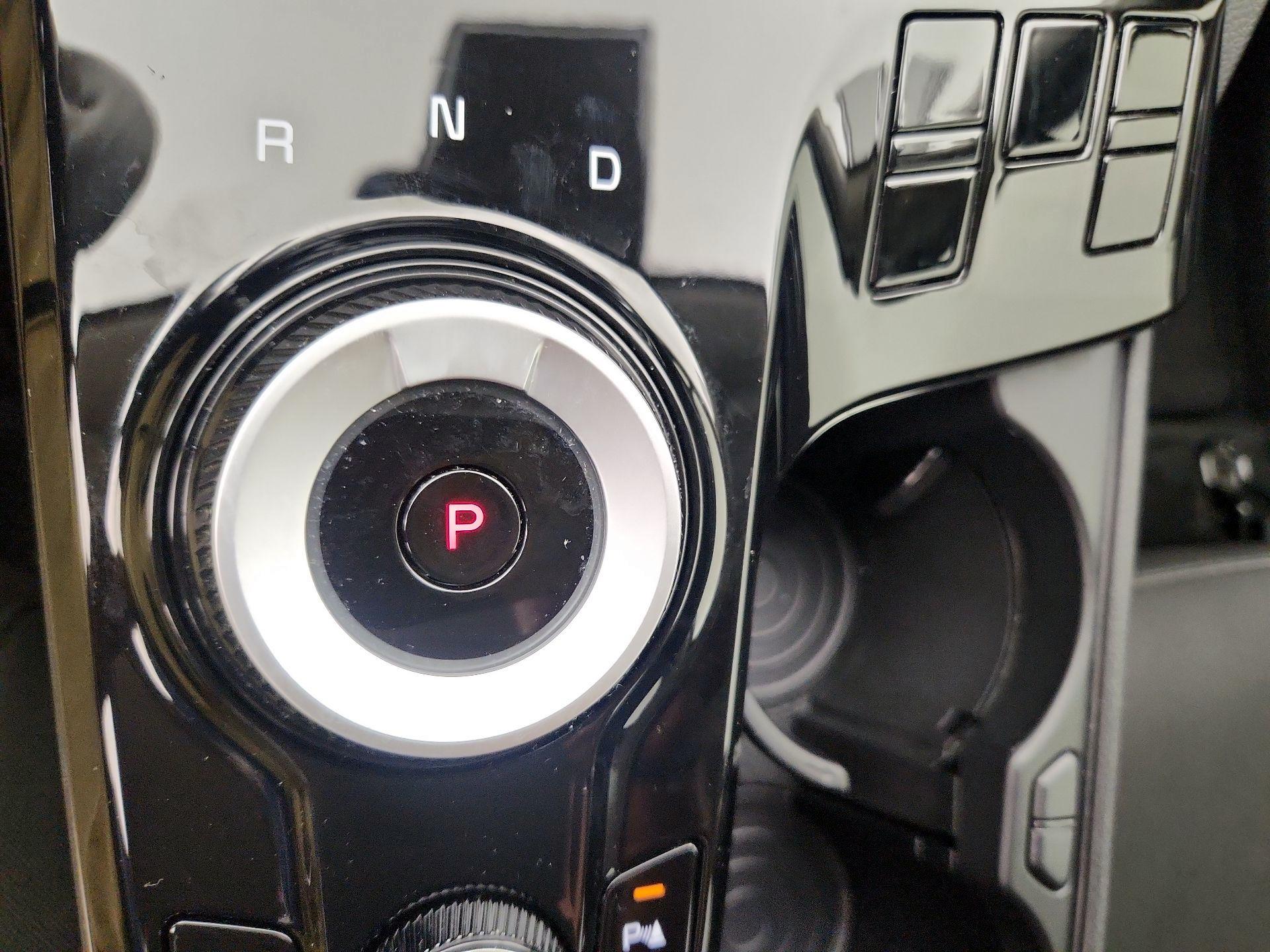 Thumbnail: 2023 Kia Sportage - 17