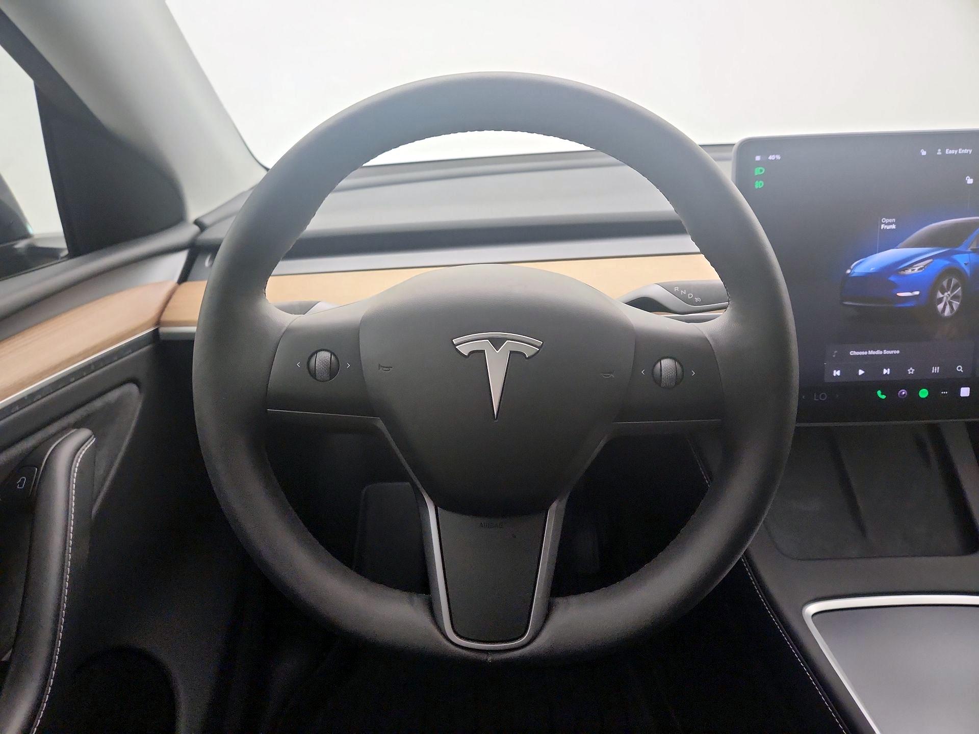 Thumbnail: 2024 Tesla Model Y - 10
