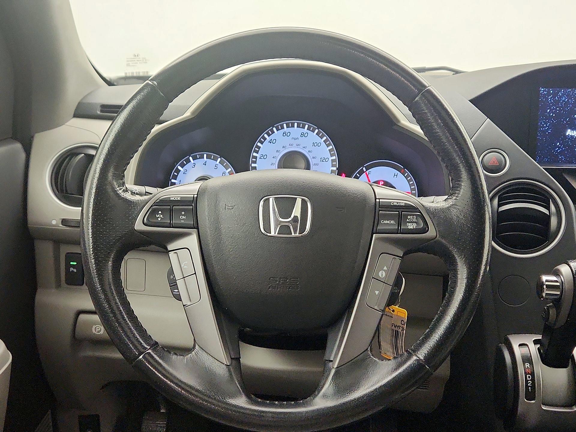 Thumbnail: 2014 Honda Pilot - 10