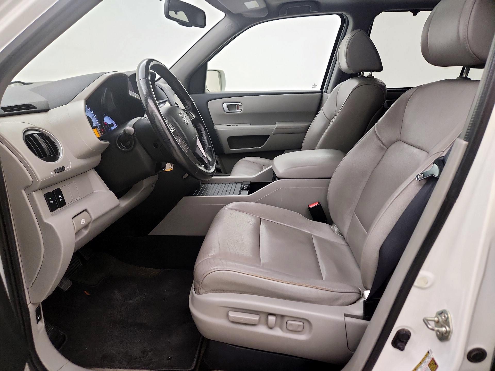 Thumbnail: 2014 Honda Pilot - 11