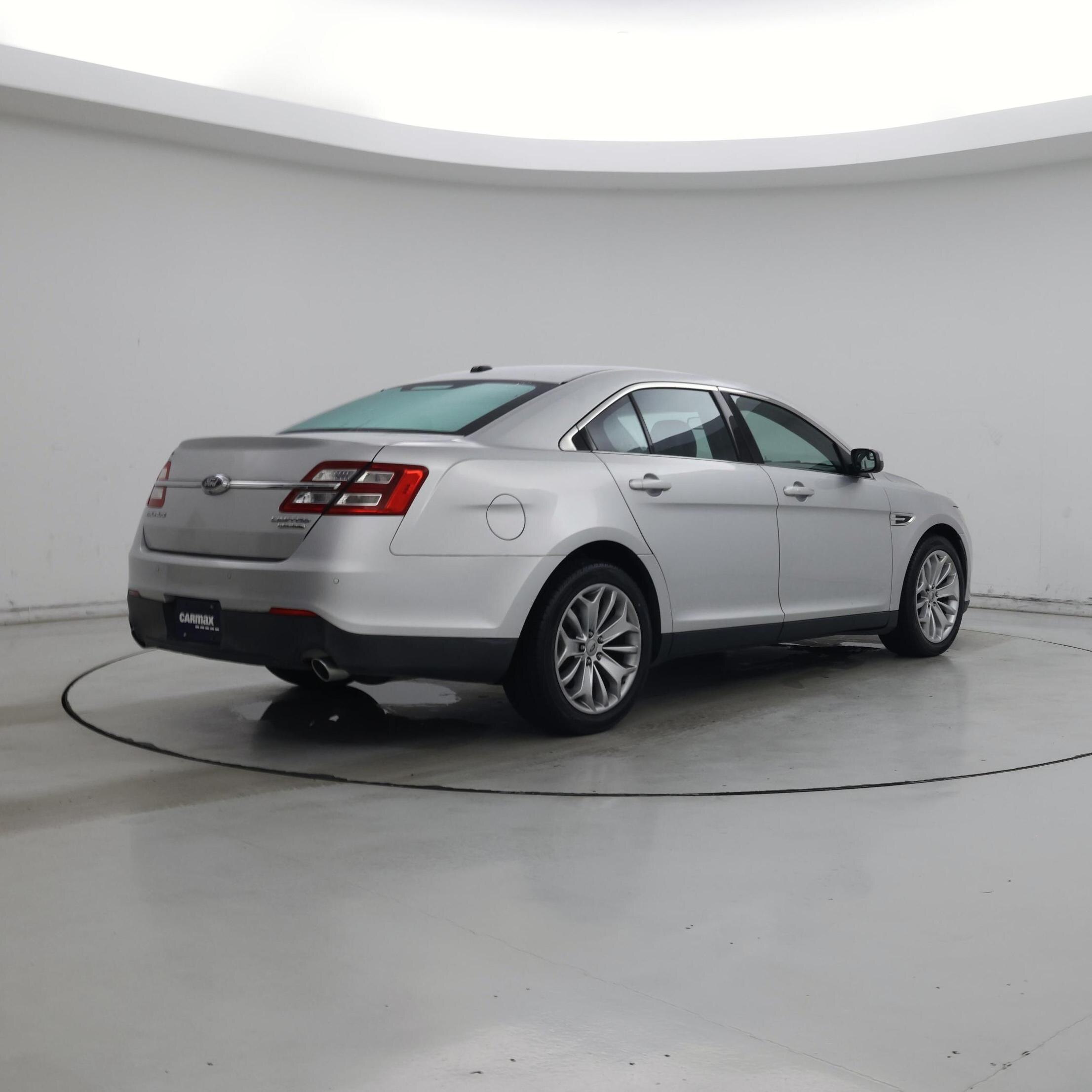 Thumbnail: 2014 Ford Taurus - 8