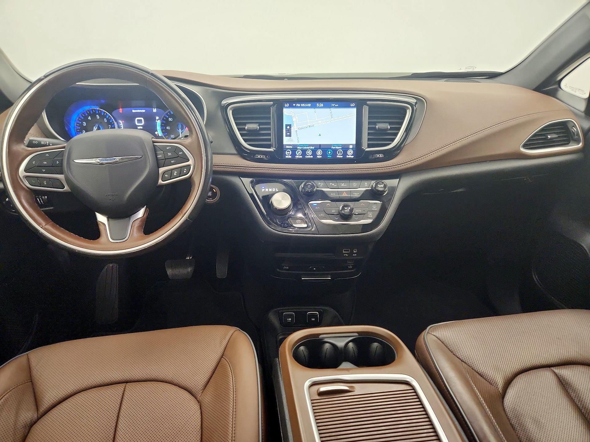 Thumbnail: 2020 Chrysler Pacifica - 9
