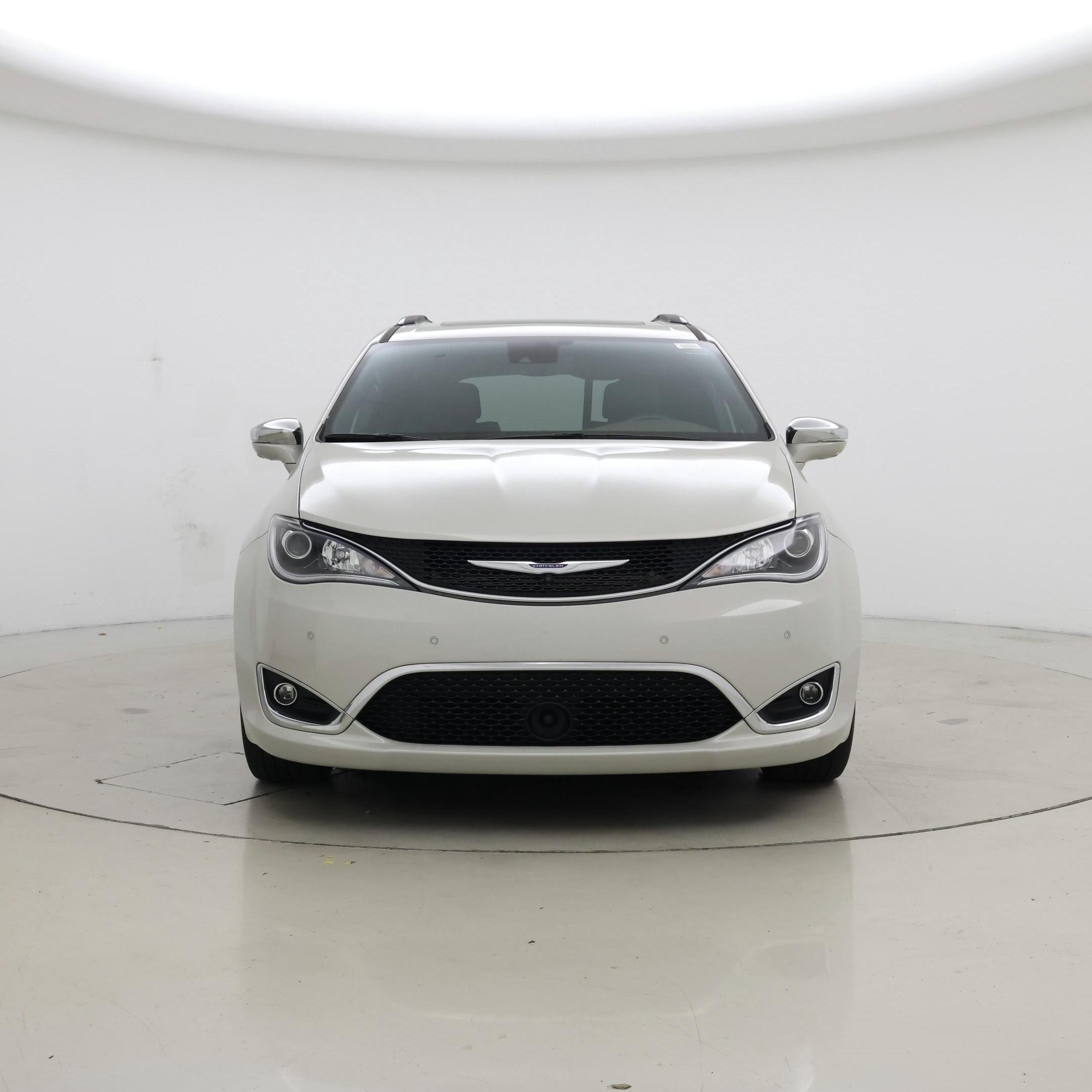 Thumbnail: 2020 Chrysler Pacifica - 5