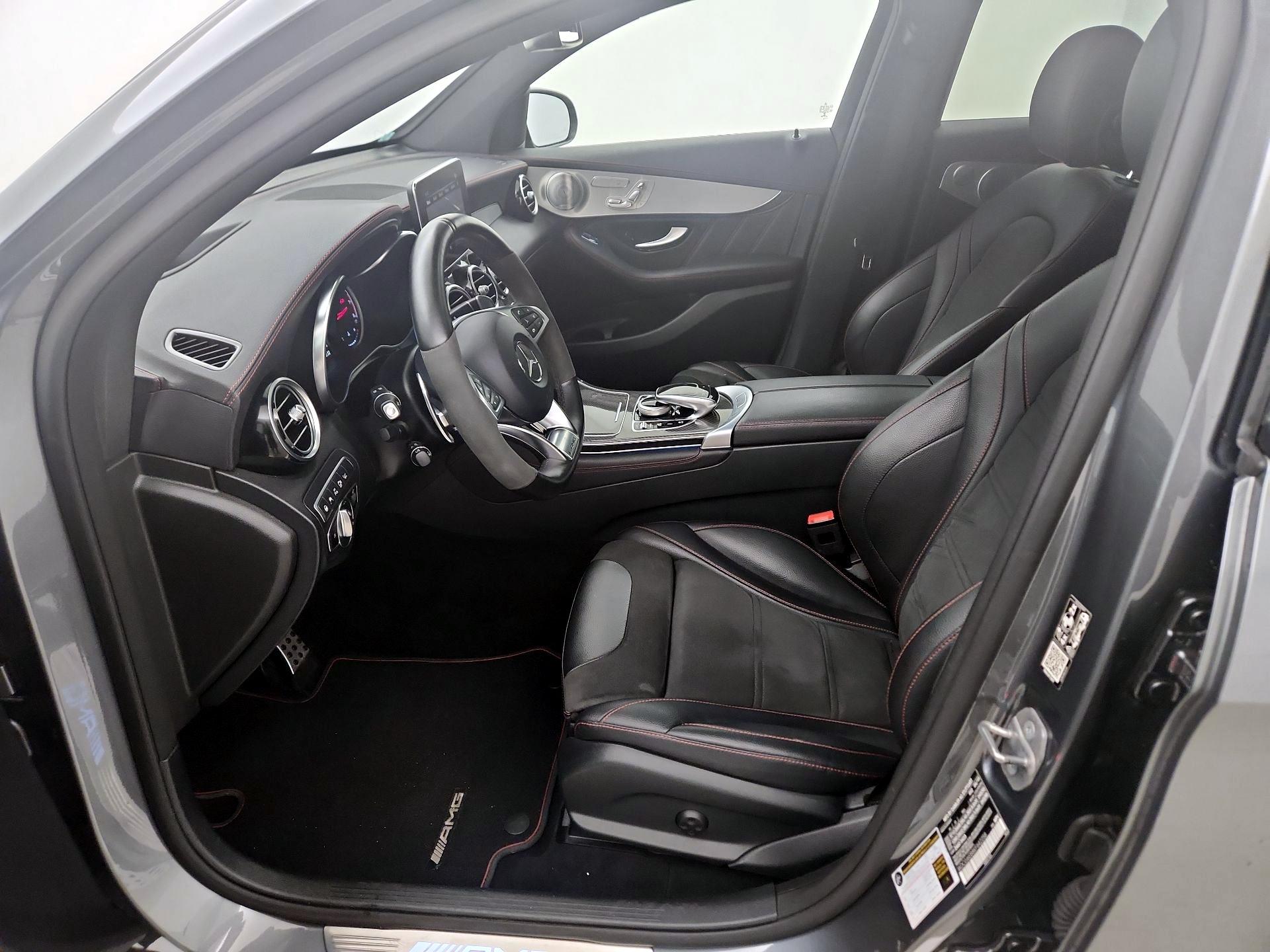 Thumbnail: 2019 Mercedes-Benz GLC - 11
