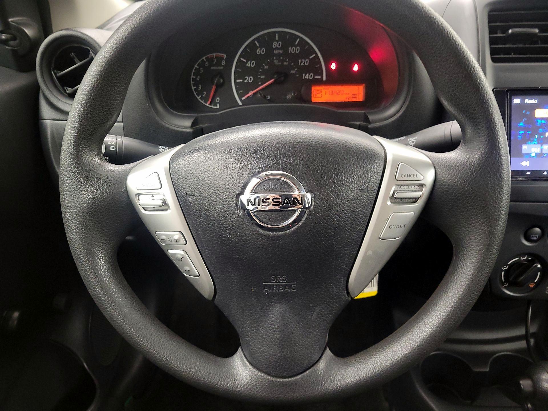 Thumbnail: 2015 Nissan Versa - 10