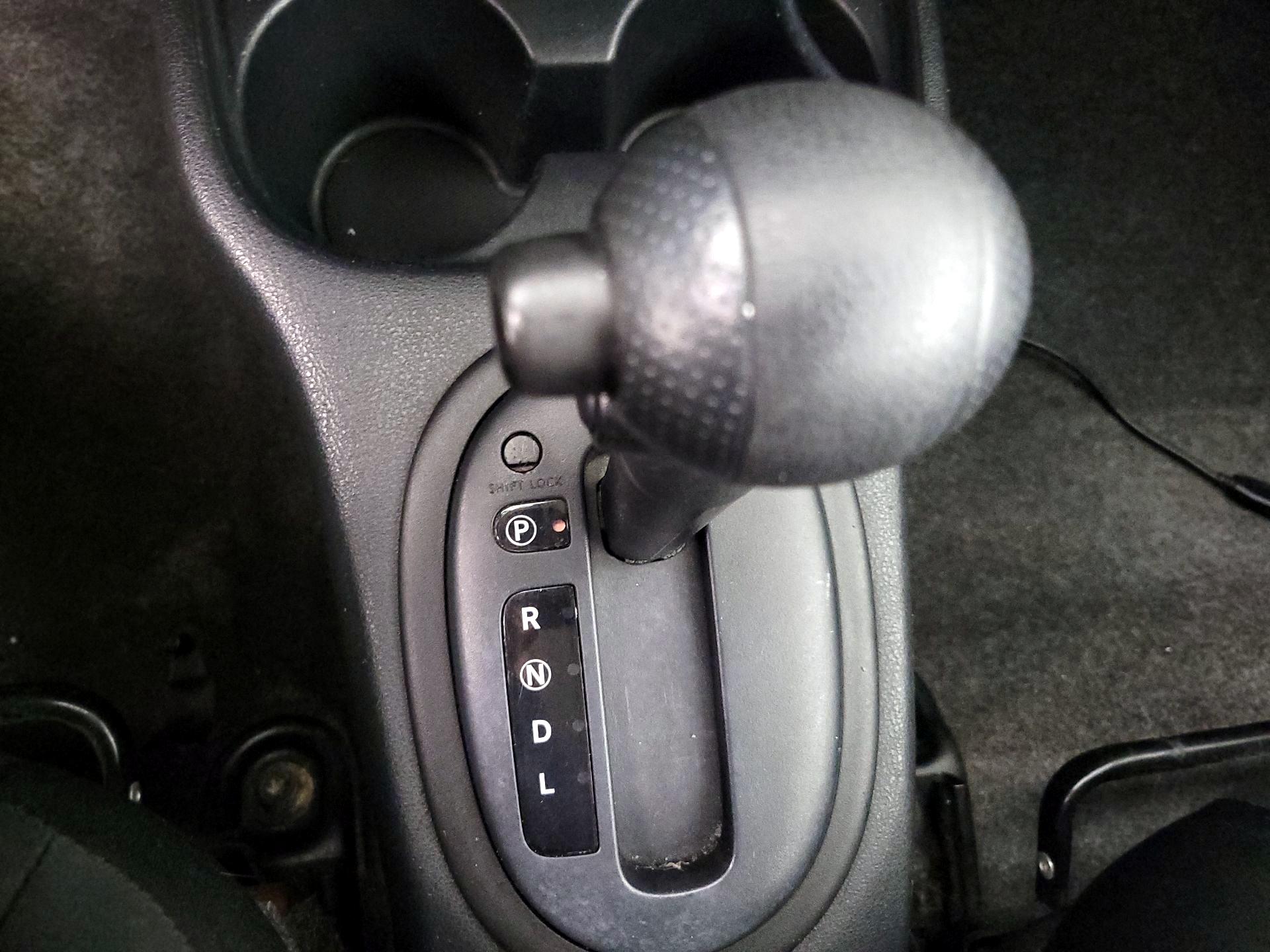 Thumbnail: 2015 Nissan Versa - 16