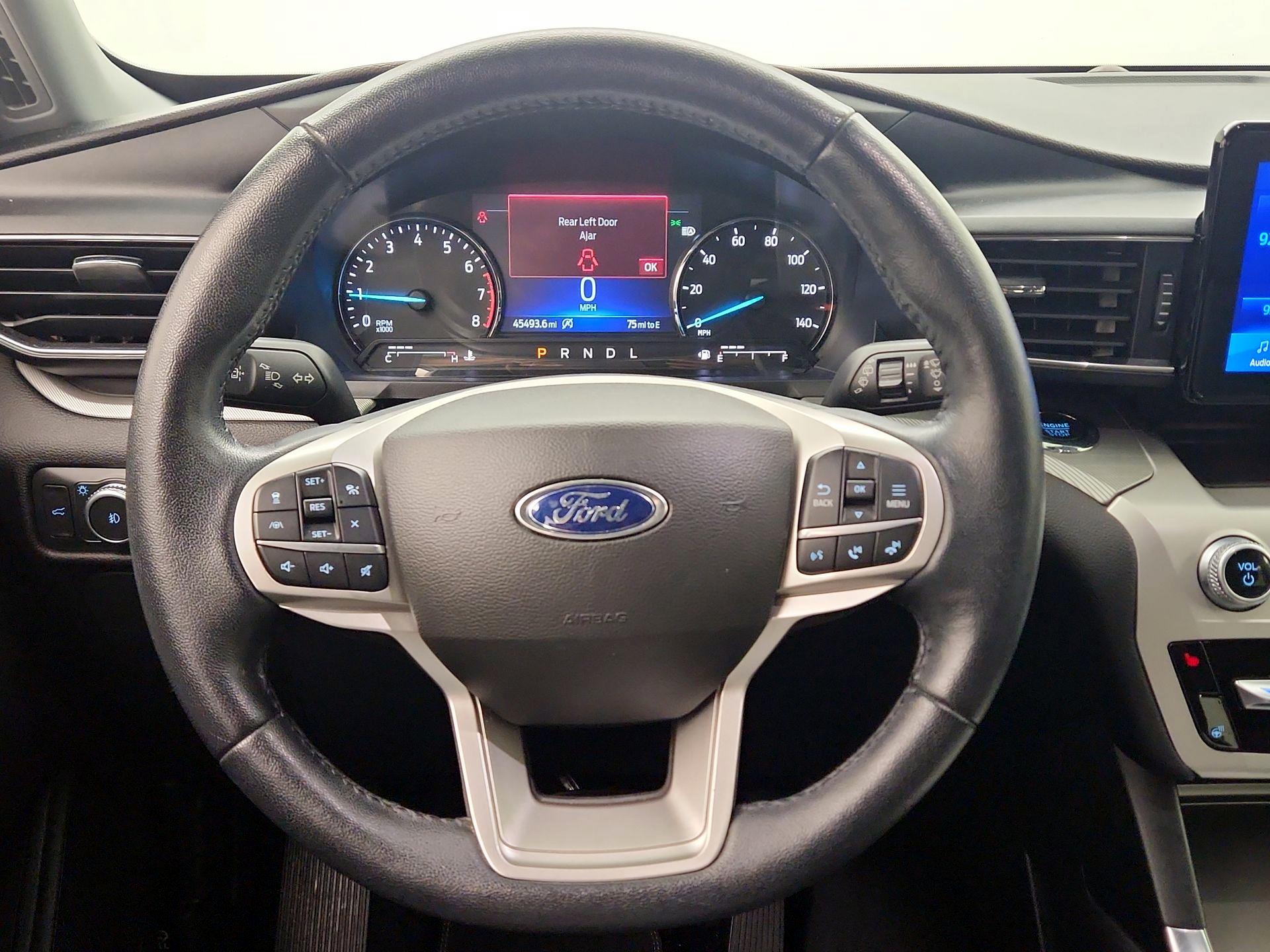 Thumbnail: 2022 Ford Explorer - 10