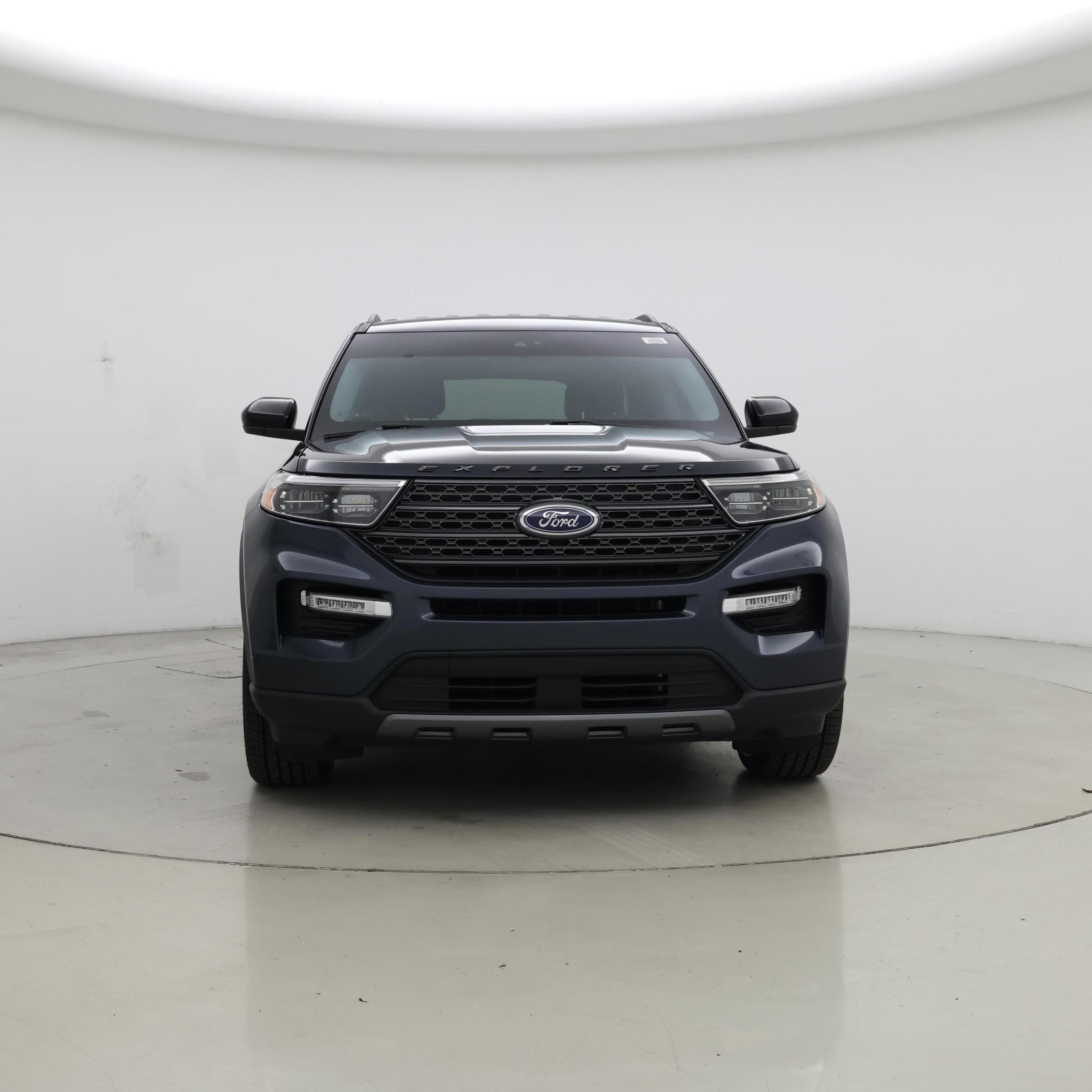 Thumbnail: 2022 Ford Explorer - 5
