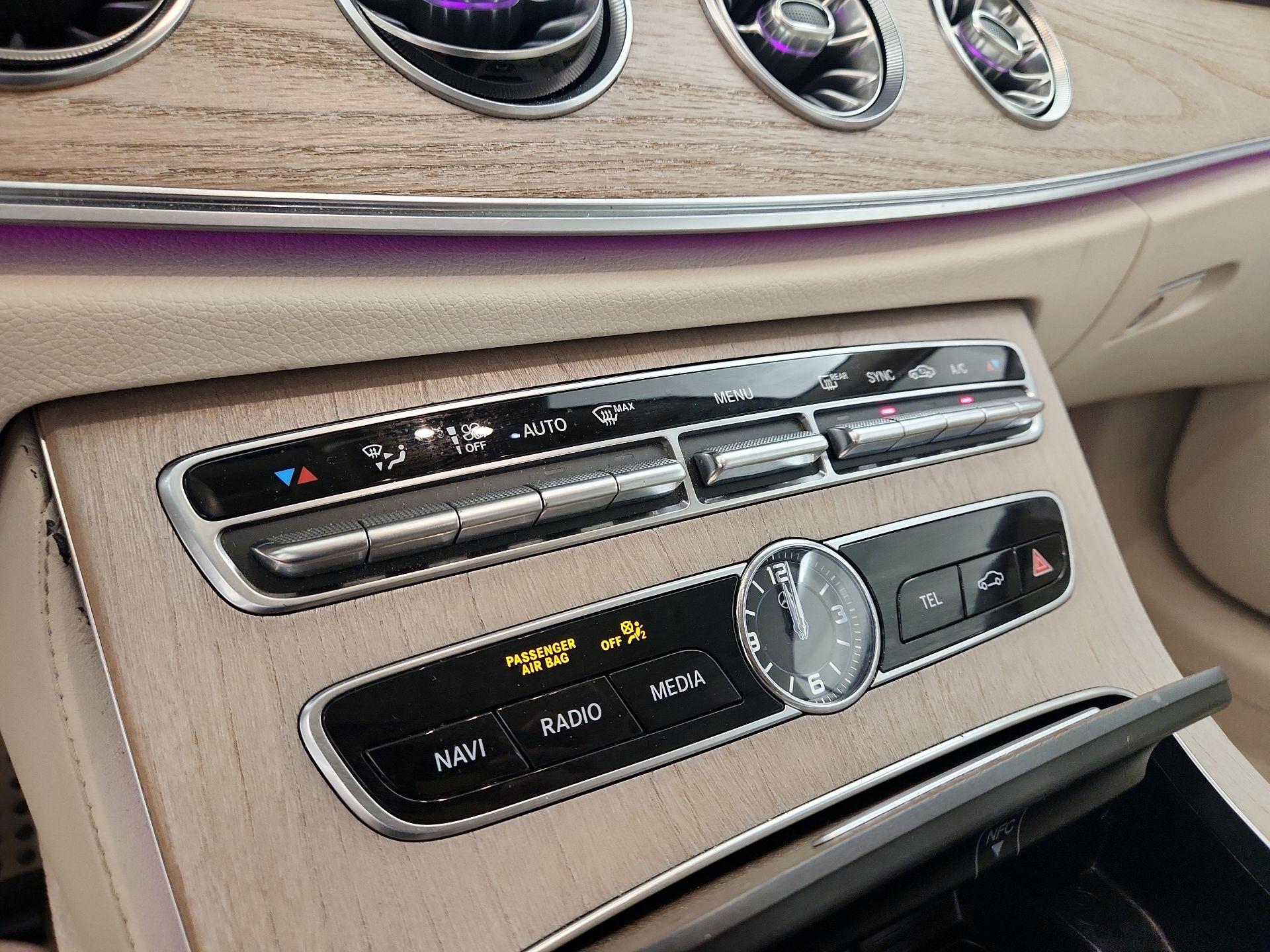 Thumbnail: 2020 Mercedes-Benz E-Class - 17