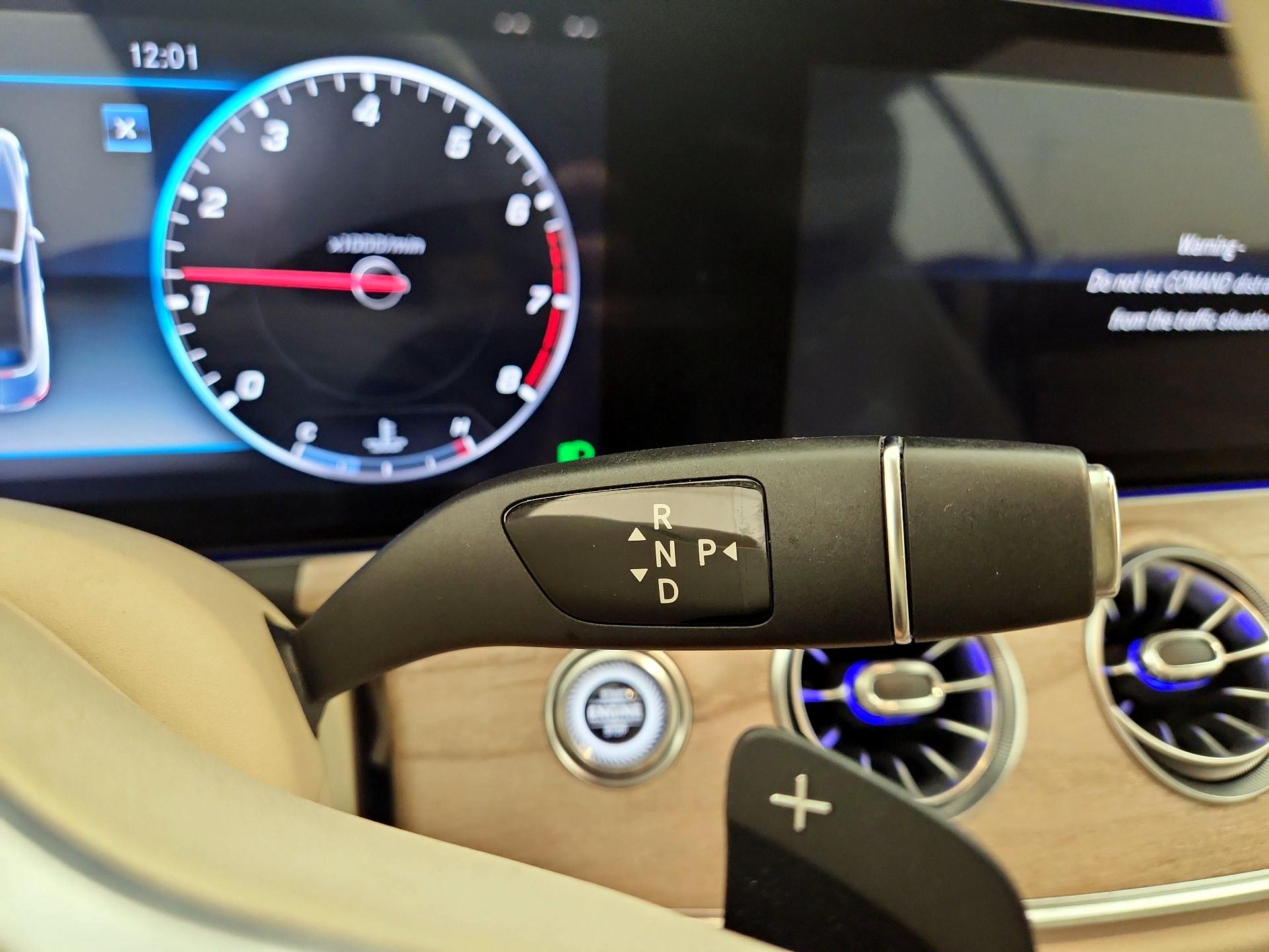 Thumbnail: 2020 Mercedes-Benz E-Class - 18