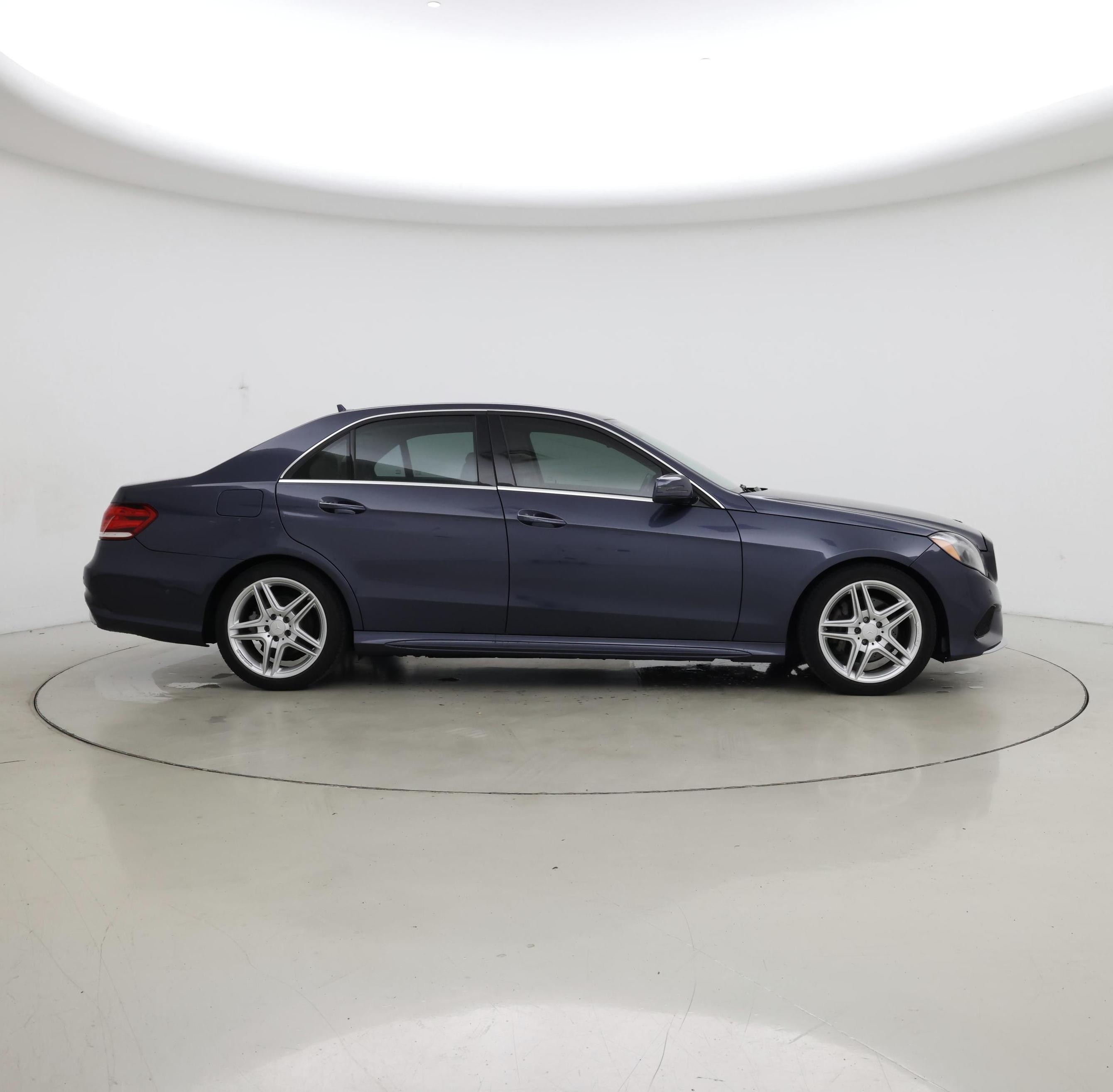 Thumbnail: 2014 Mercedes-Benz E-Class - 7