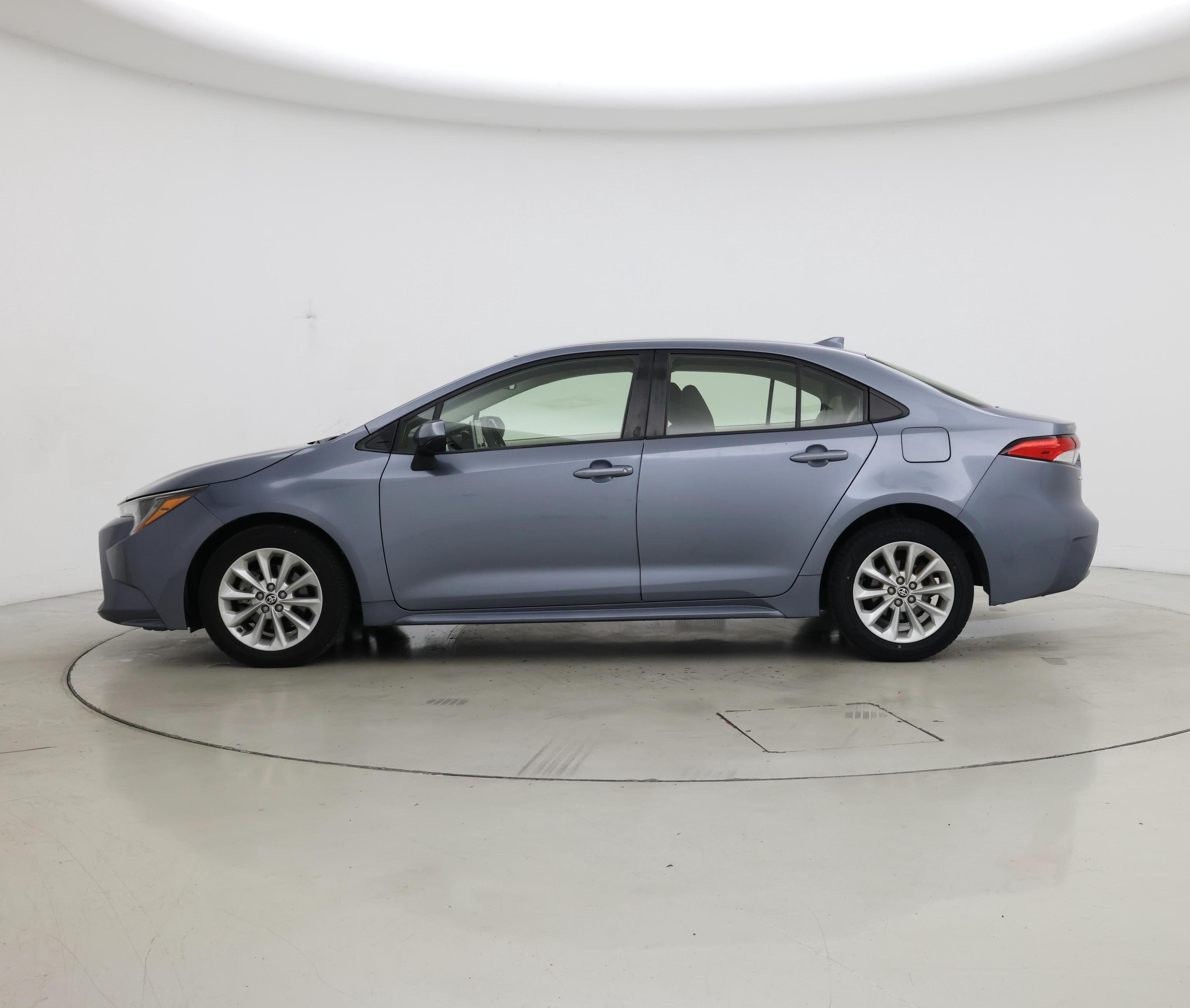 Thumbnail: 2021 Toyota Corolla - 3