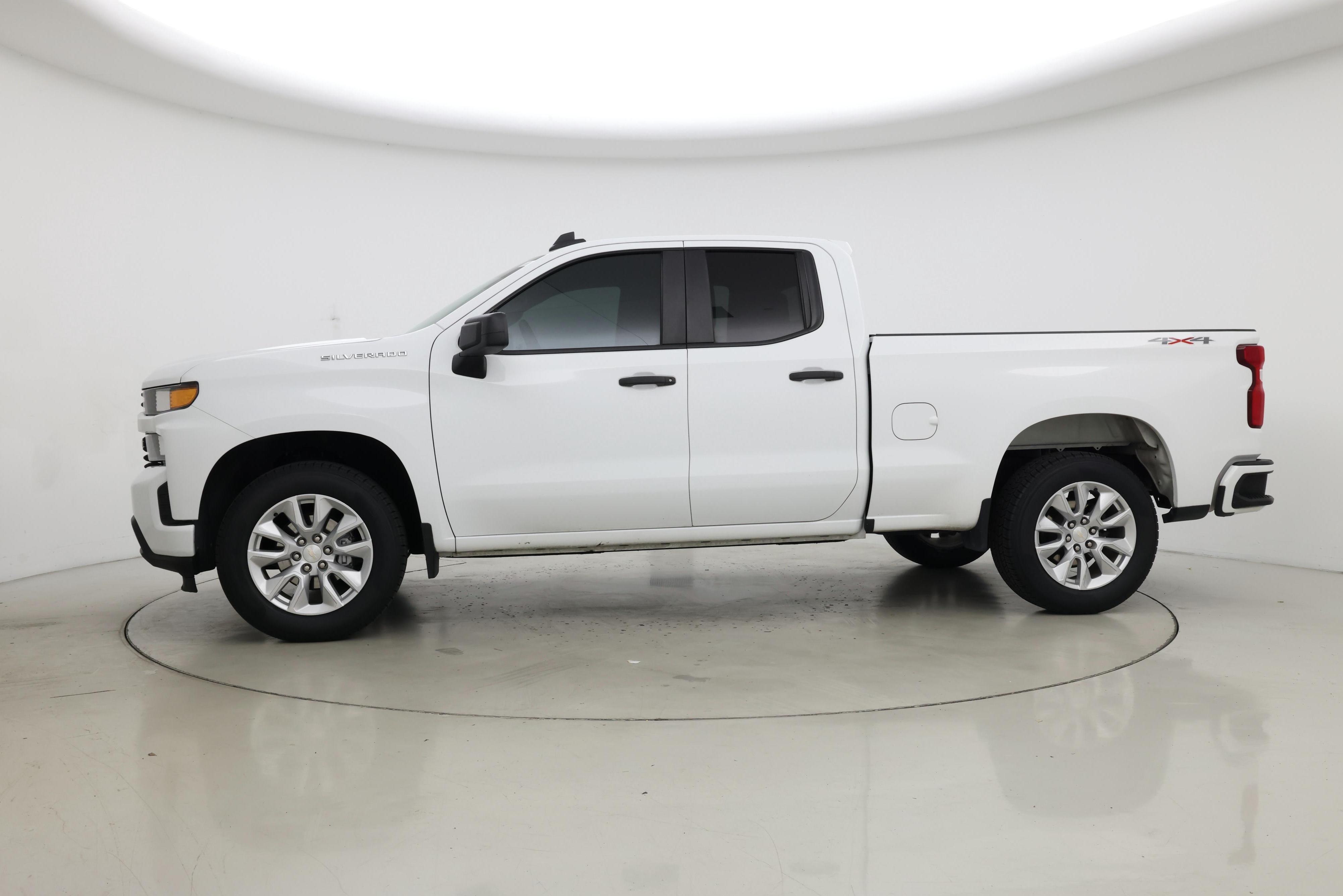 Thumbnail: 2022 Chevrolet Silverado 1500 - 3