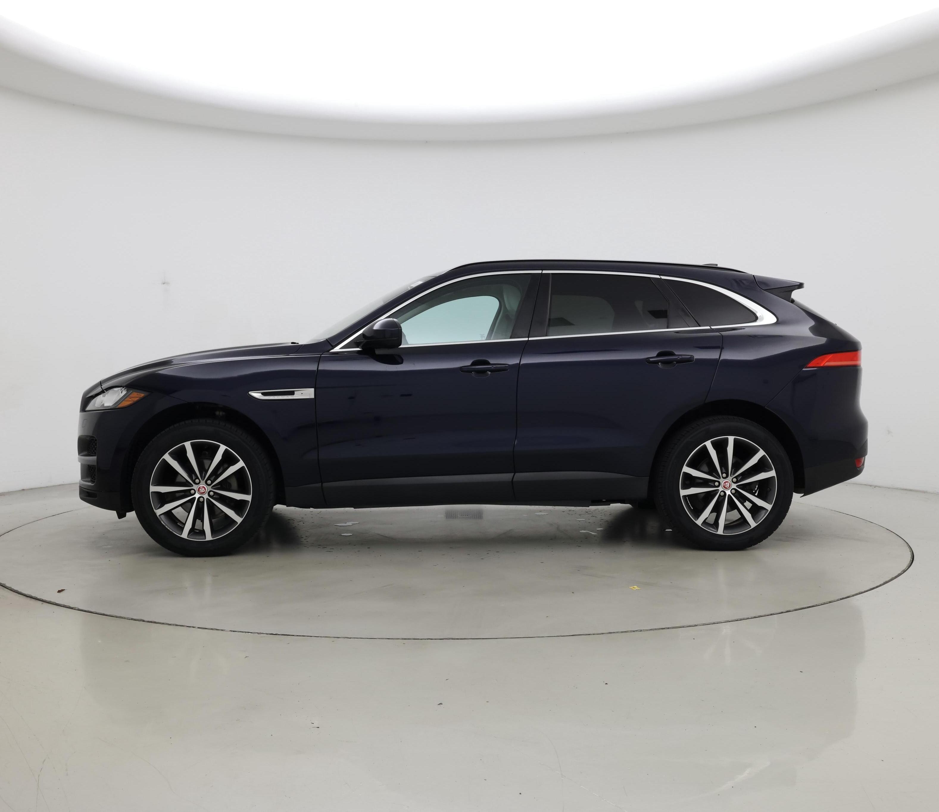 Thumbnail: 2020 Jaguar F-Pace - 3
