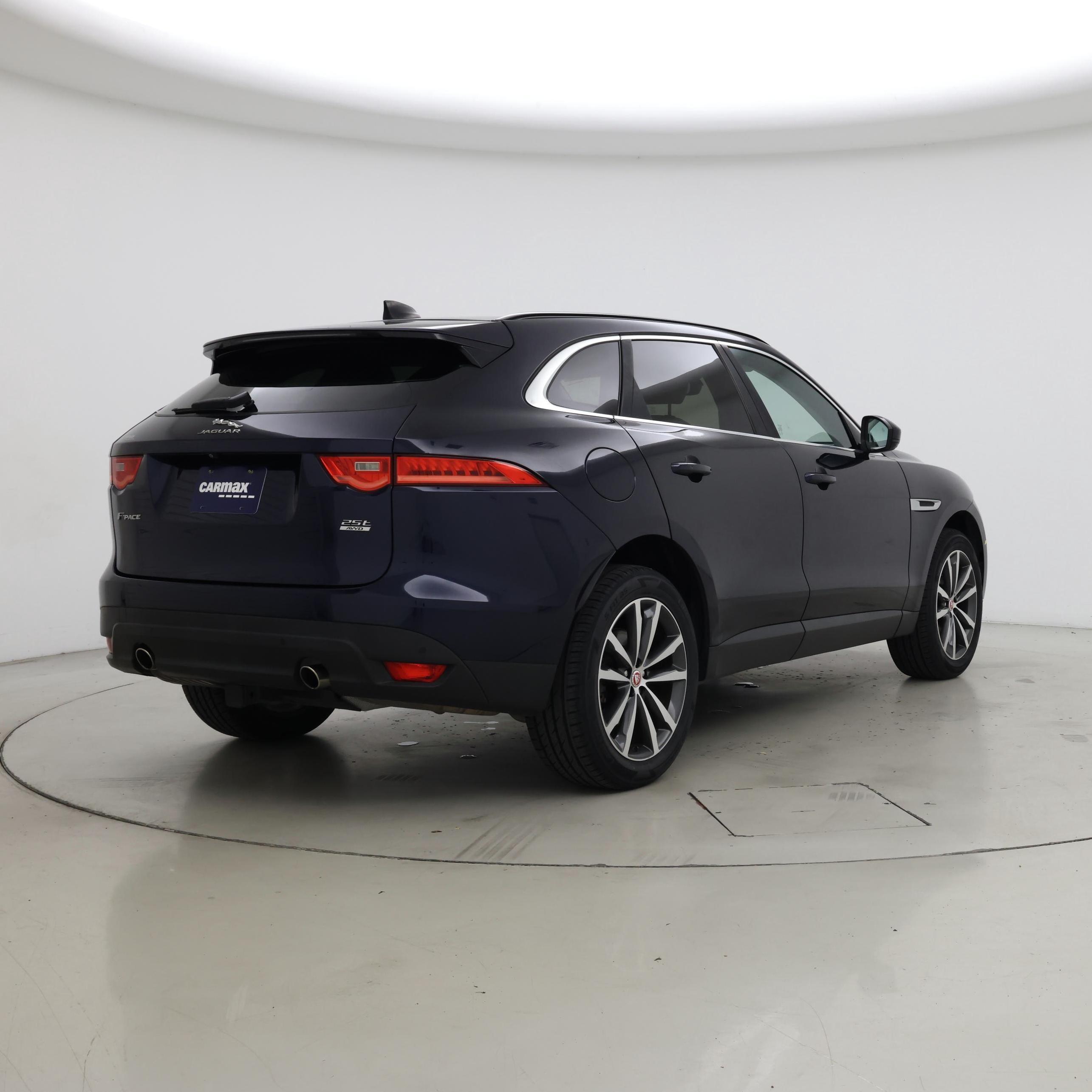 Thumbnail: 2020 Jaguar F-Pace - 8