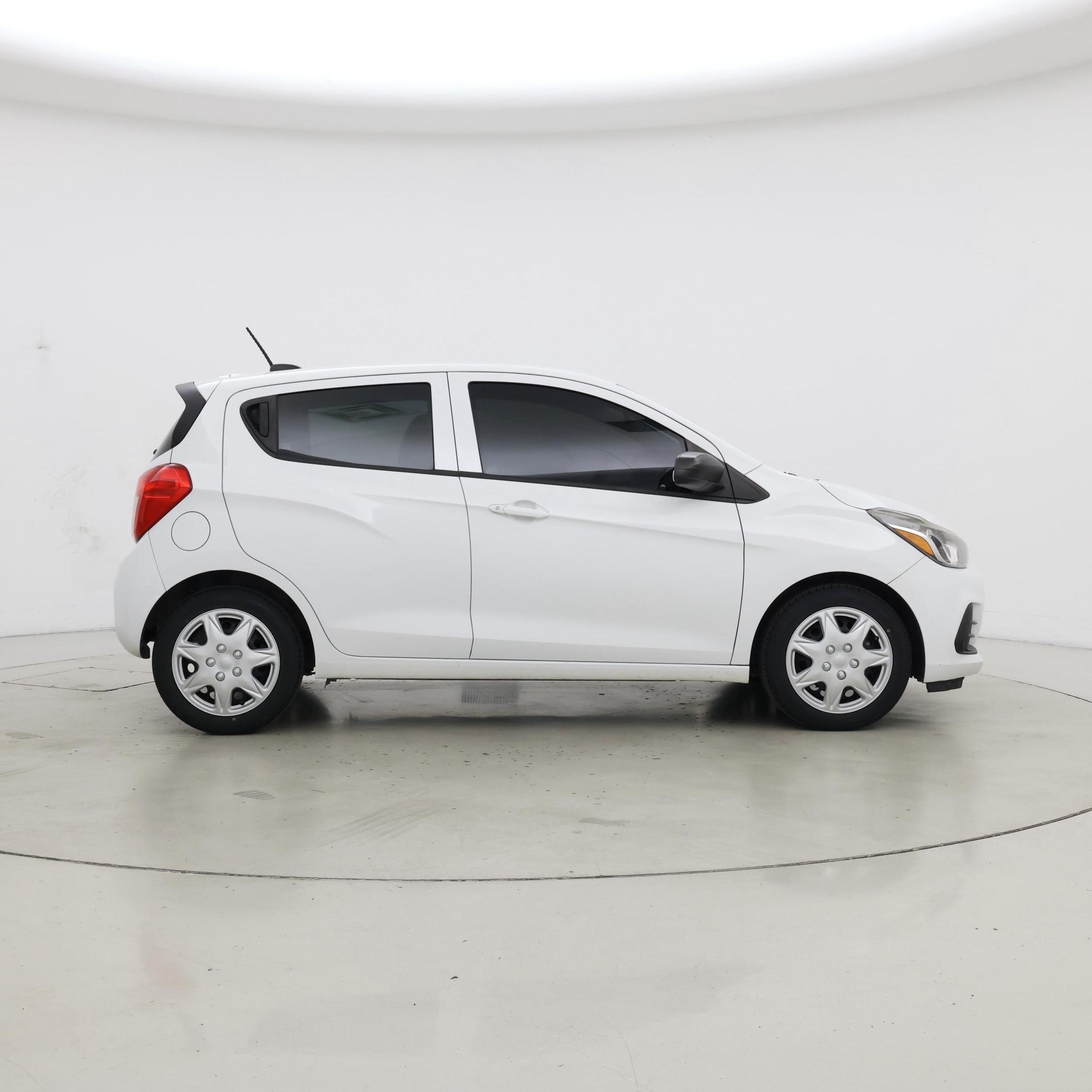 Thumbnail: 2017 Chevrolet Spark - 7