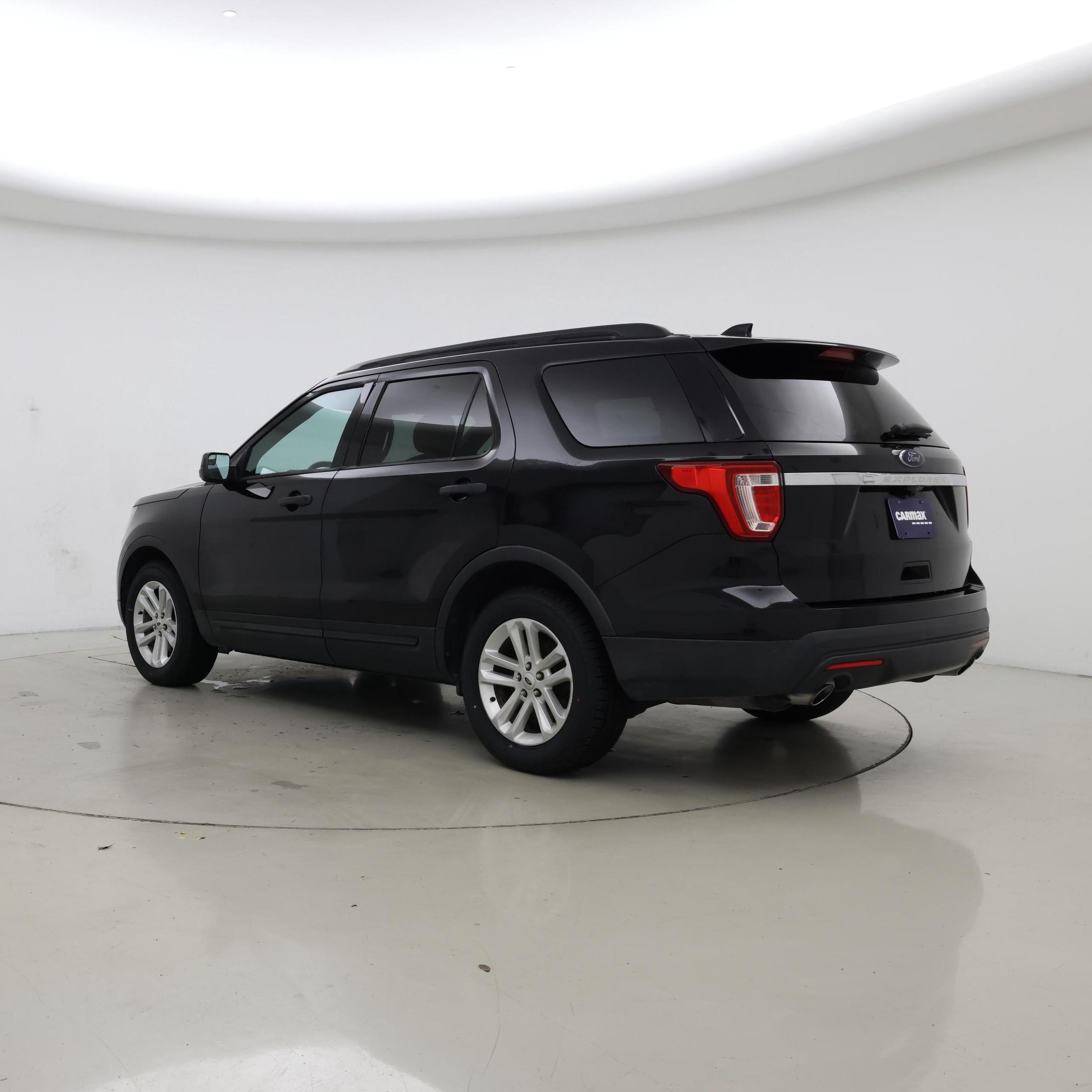Thumbnail: 2017 Ford Explorer - 2