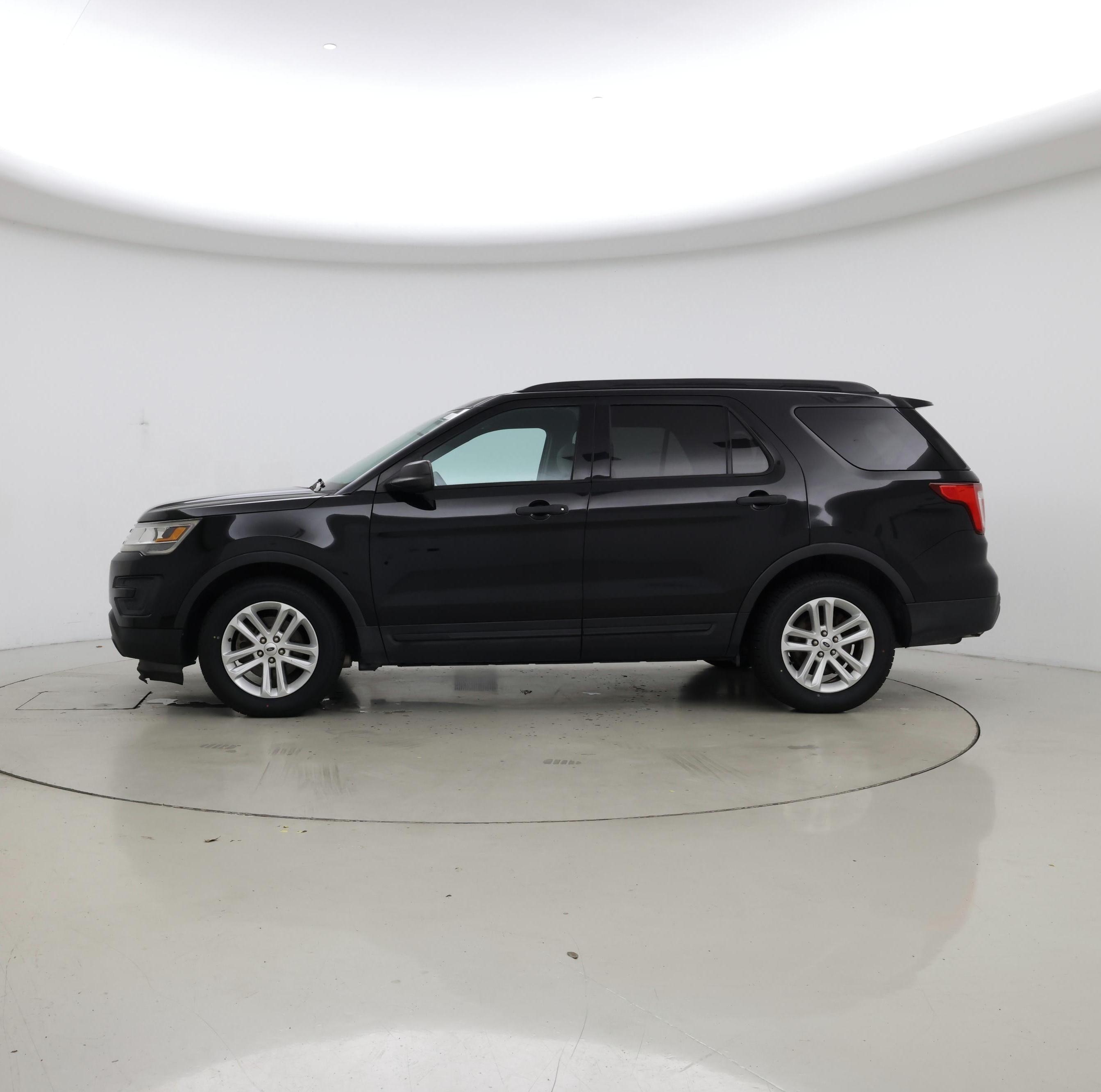 Thumbnail: 2017 Ford Explorer - 3