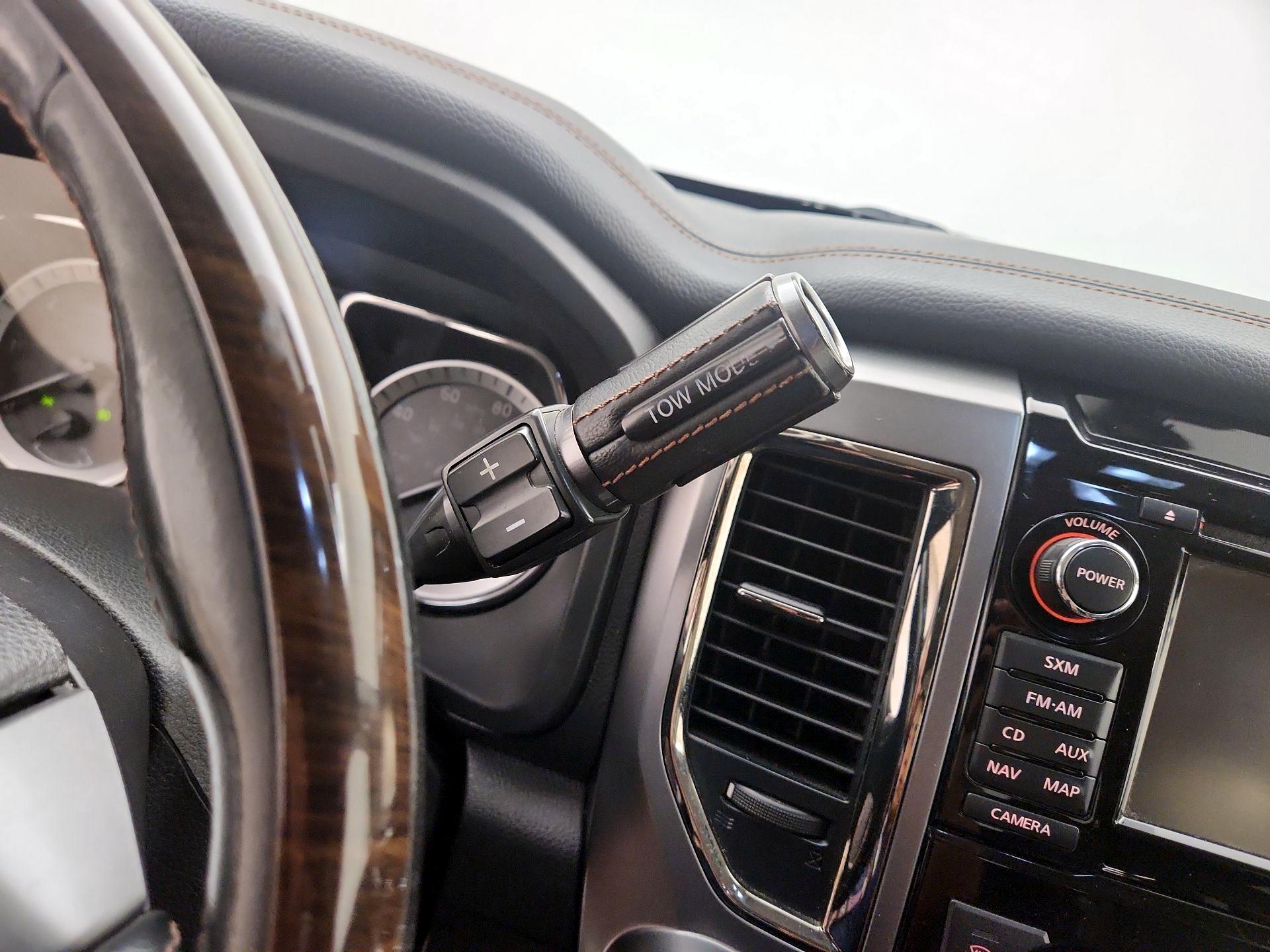 Thumbnail: 2018 Nissan Titan - 18