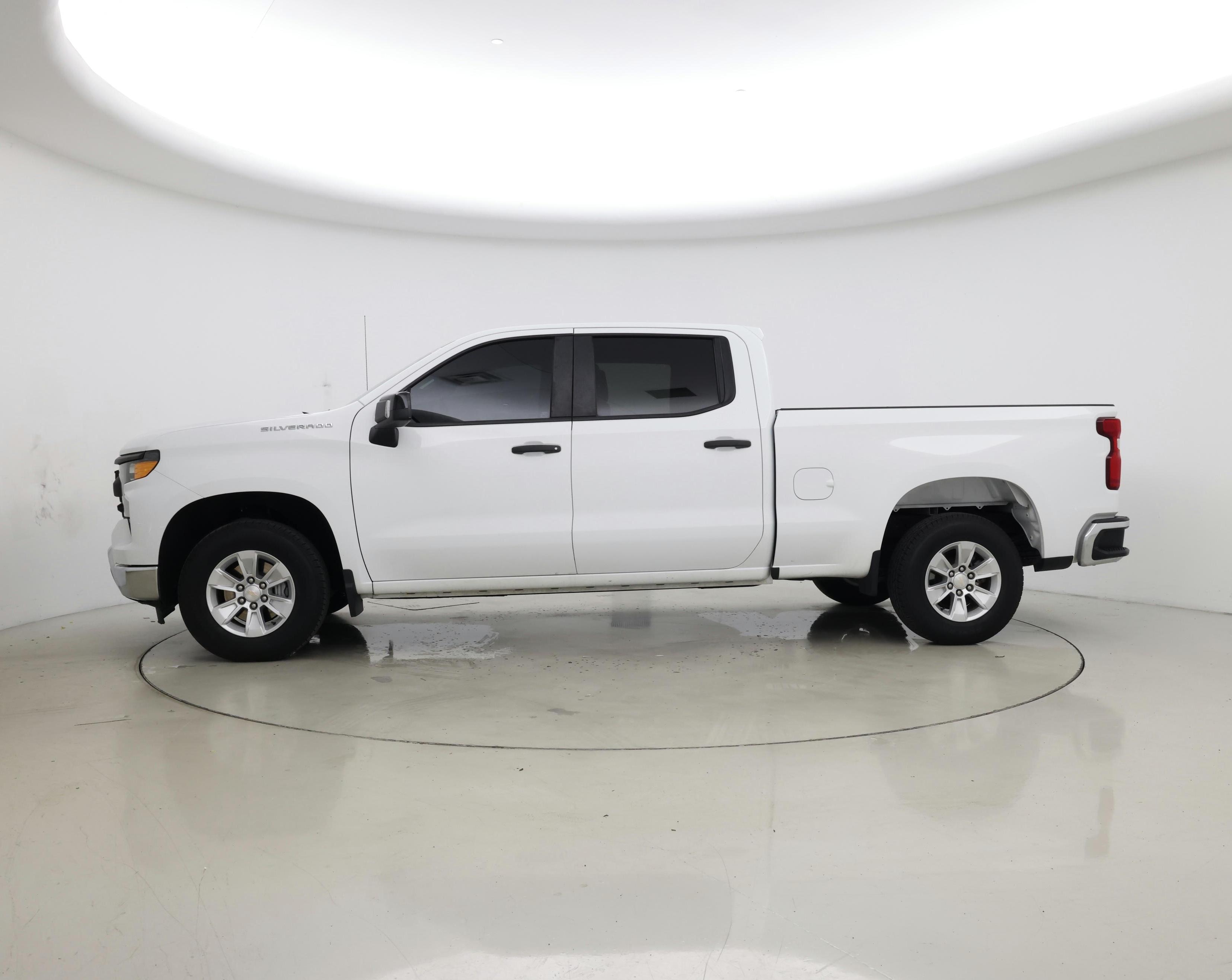 Thumbnail: 2022 Chevrolet Silverado 1500 - 3