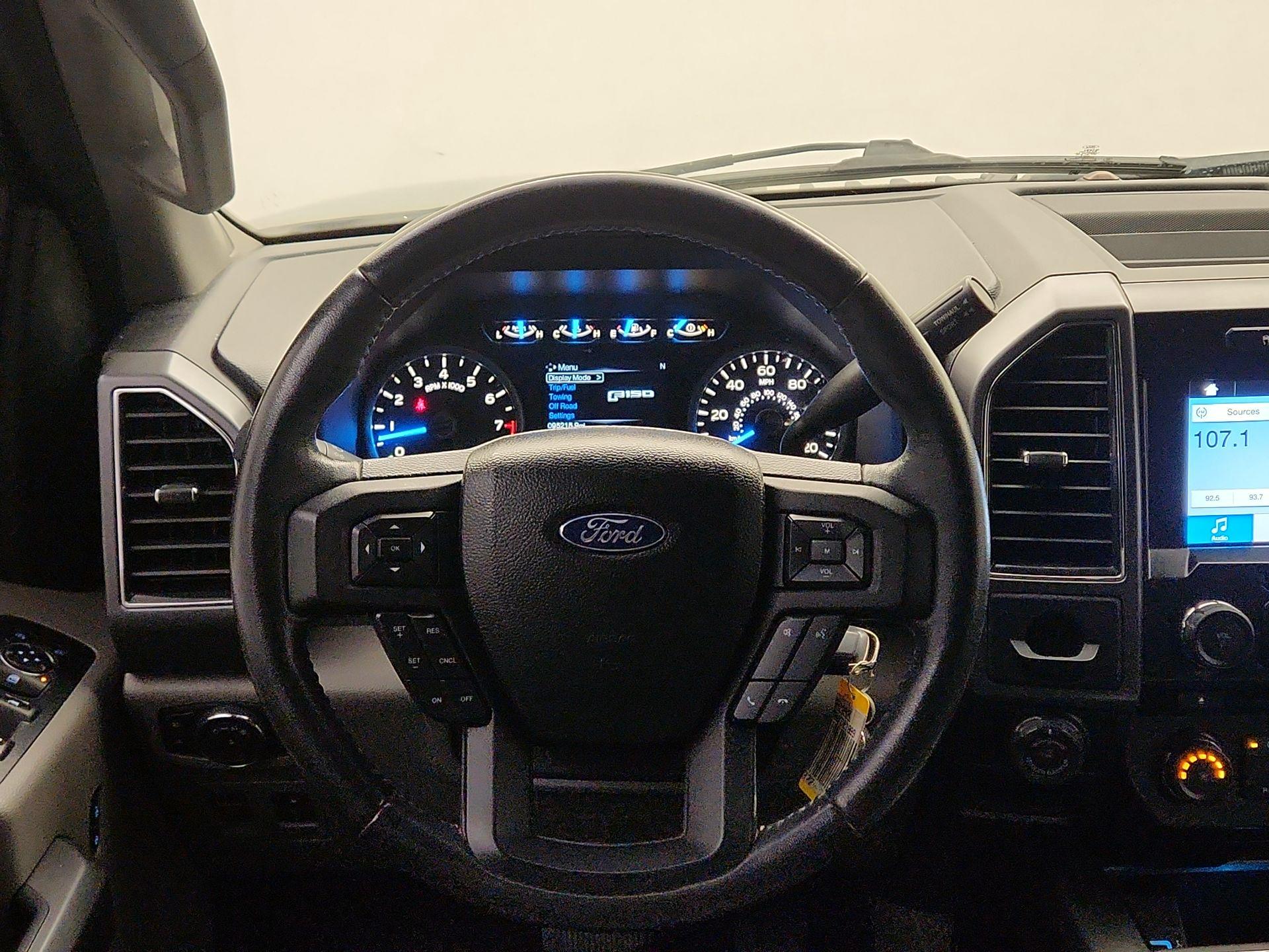 Thumbnail: 2017 Ford F-150 - 10