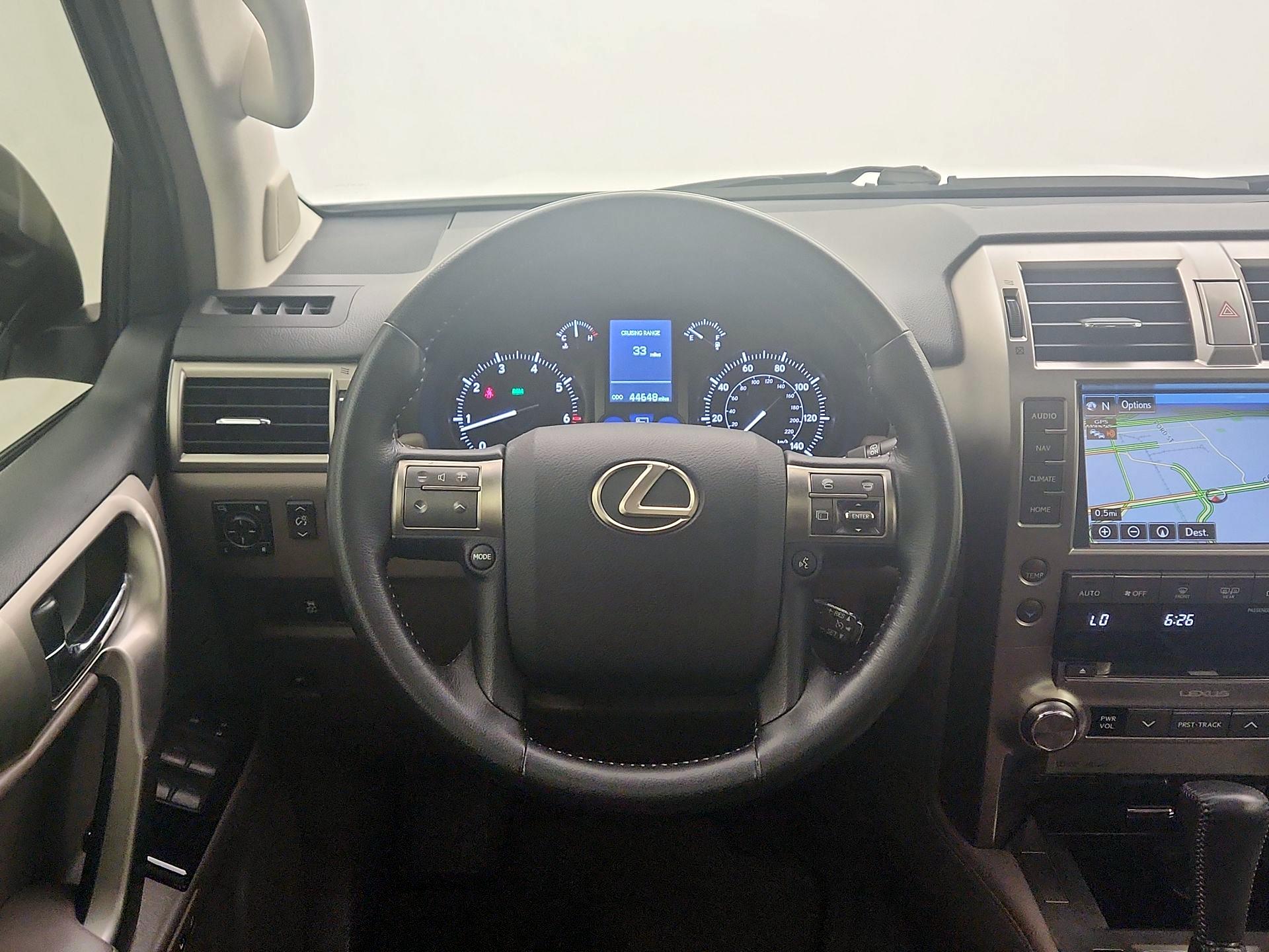 Thumbnail: 2019 Lexus GX - 10