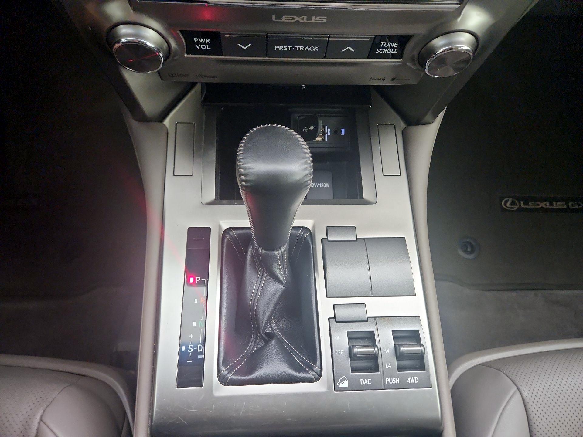 Thumbnail: 2019 Lexus GX - 18
