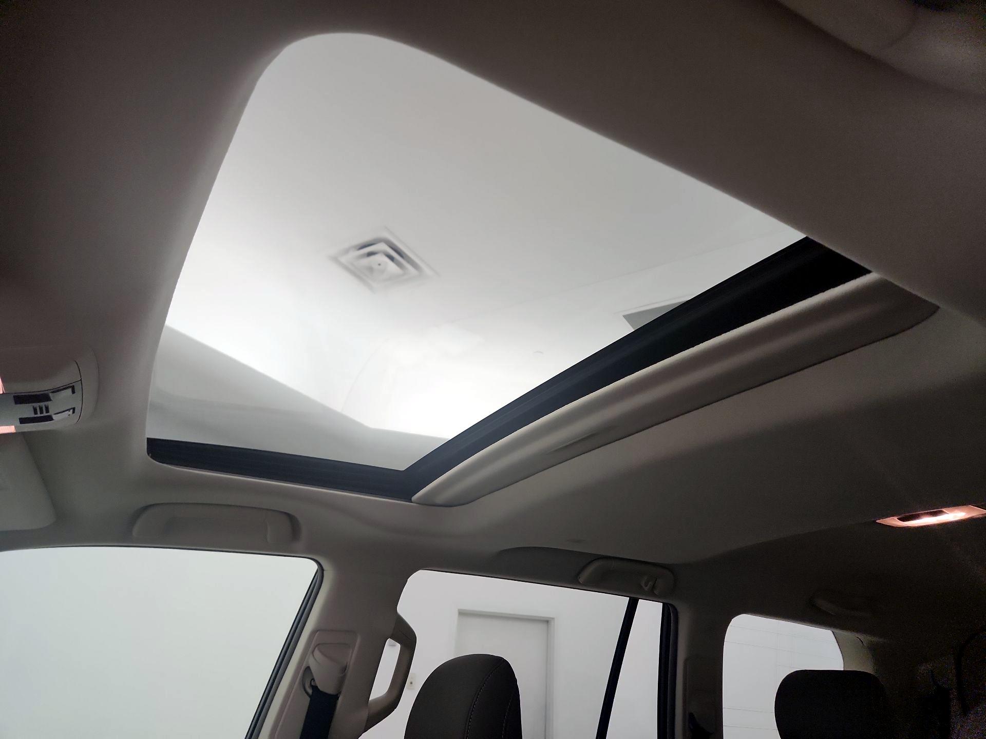 Thumbnail: 2019 Lexus GX - 20