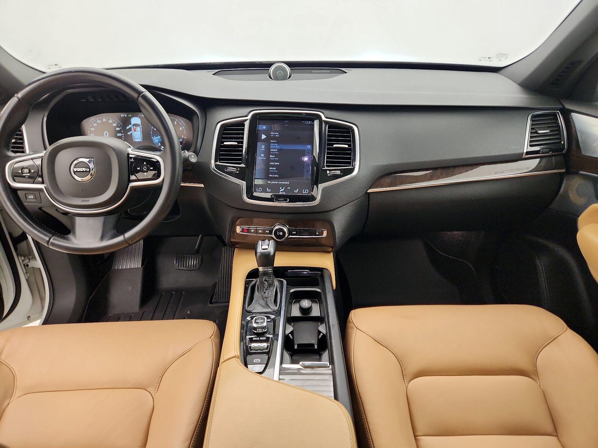 Thumbnail: 2017 Volvo XC90 - 9
