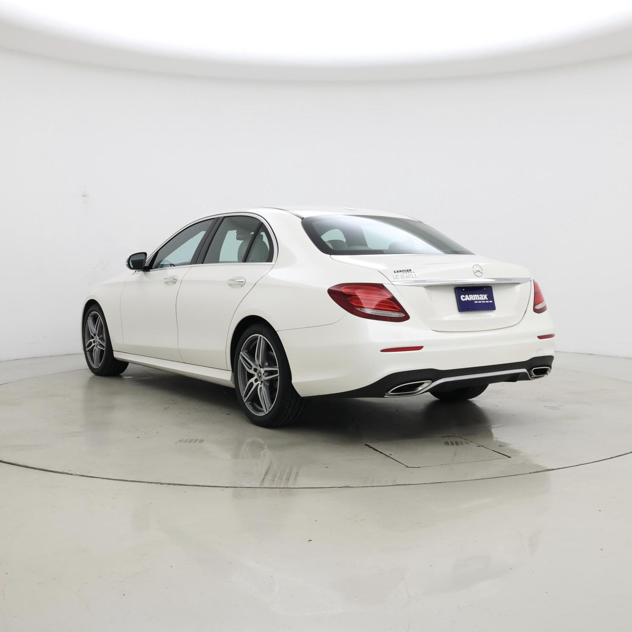 Thumbnail: 2020 Mercedes-Benz E-Class - 2