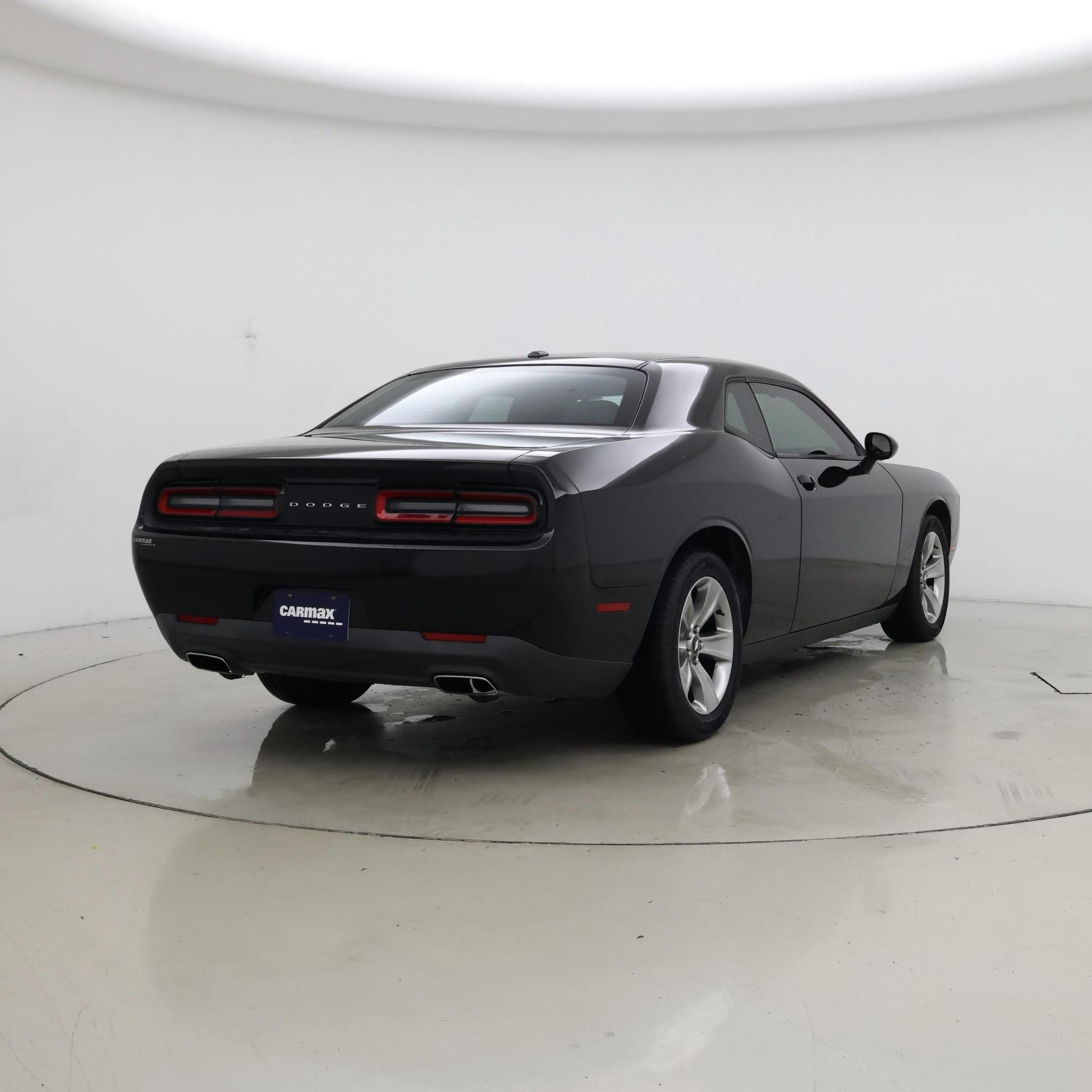Thumbnail: 2015 Dodge Challenger - 8