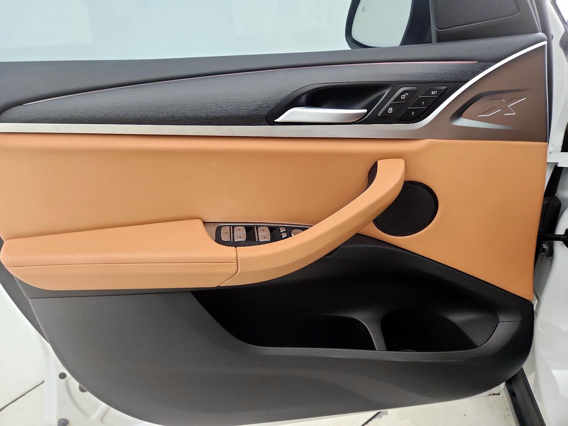 Thumbnail: 2024 BMW X3 - 12