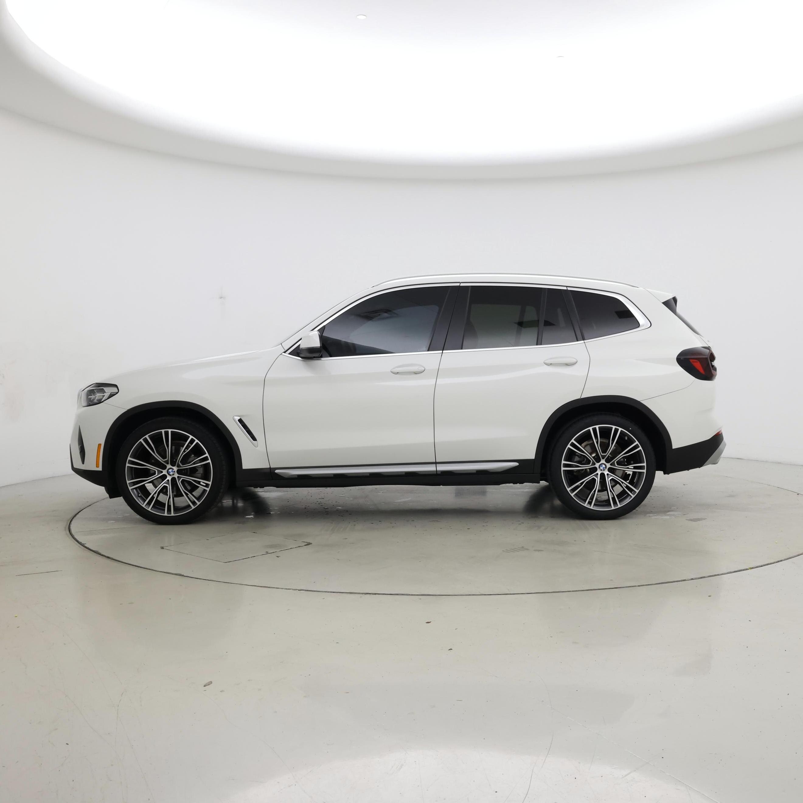 Thumbnail: 2024 BMW X3 - 3
