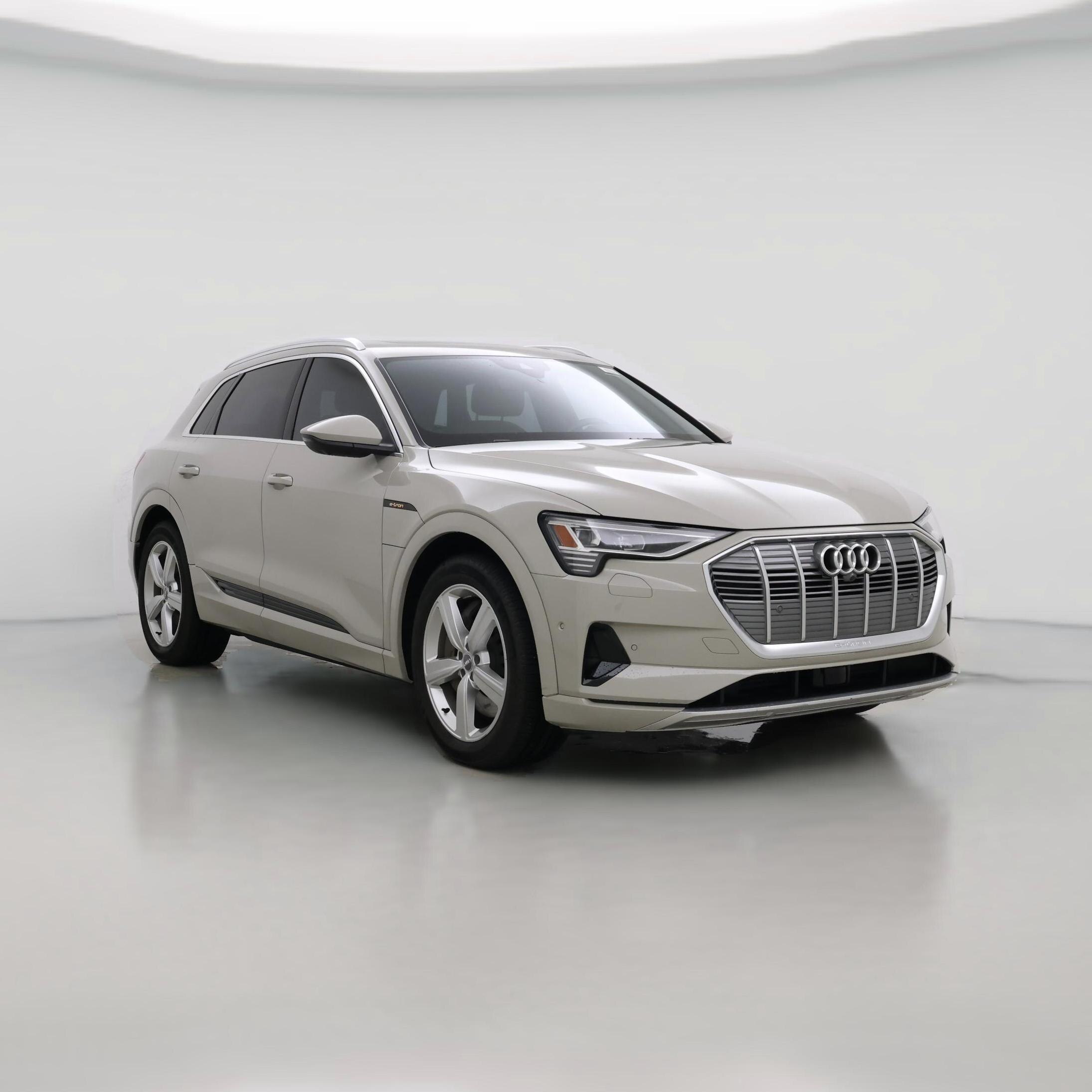 Thumbnail: 2019 Audi e-tron - 1