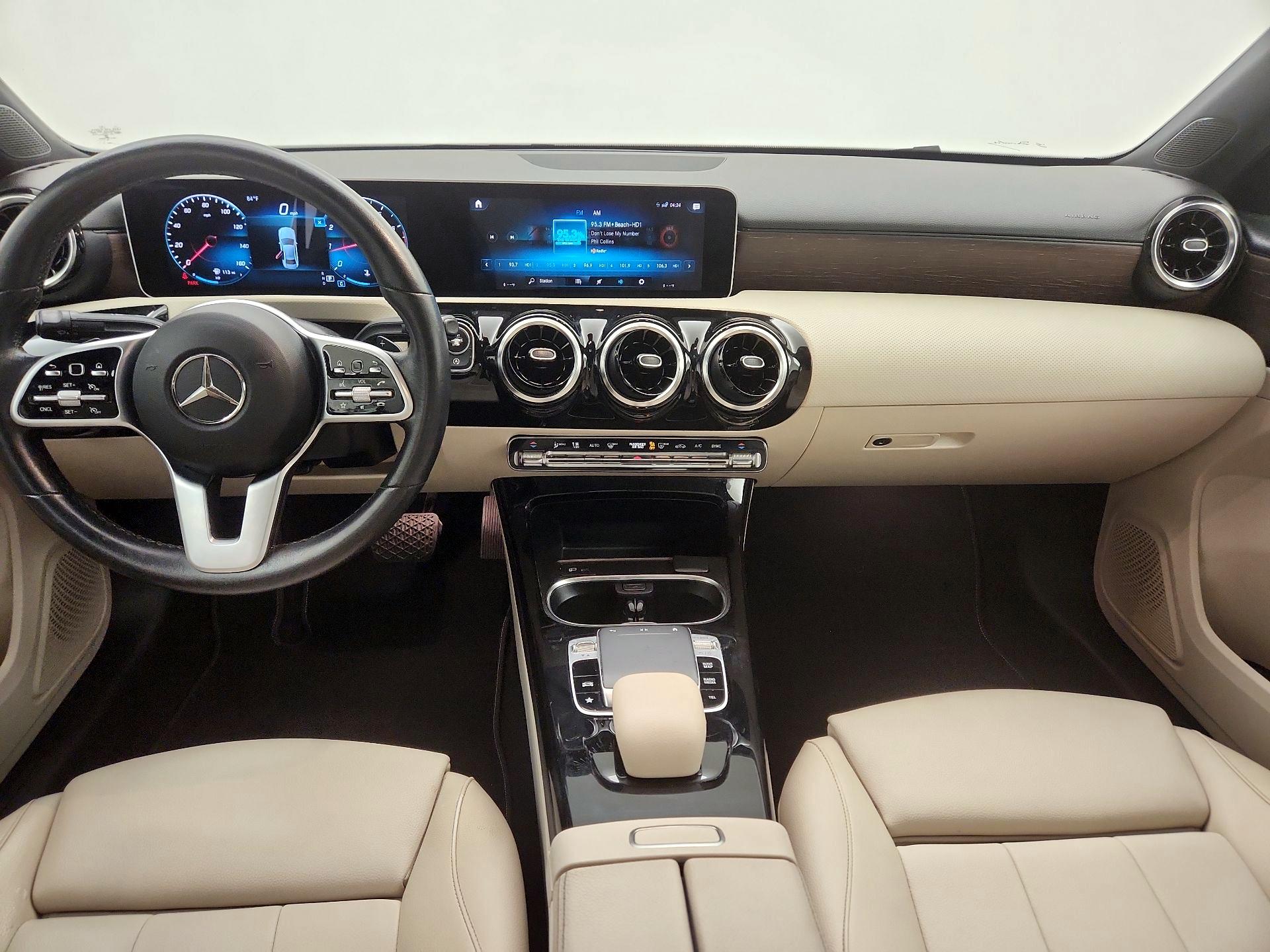 Thumbnail: 2020 Mercedes-Benz A-Class - 9