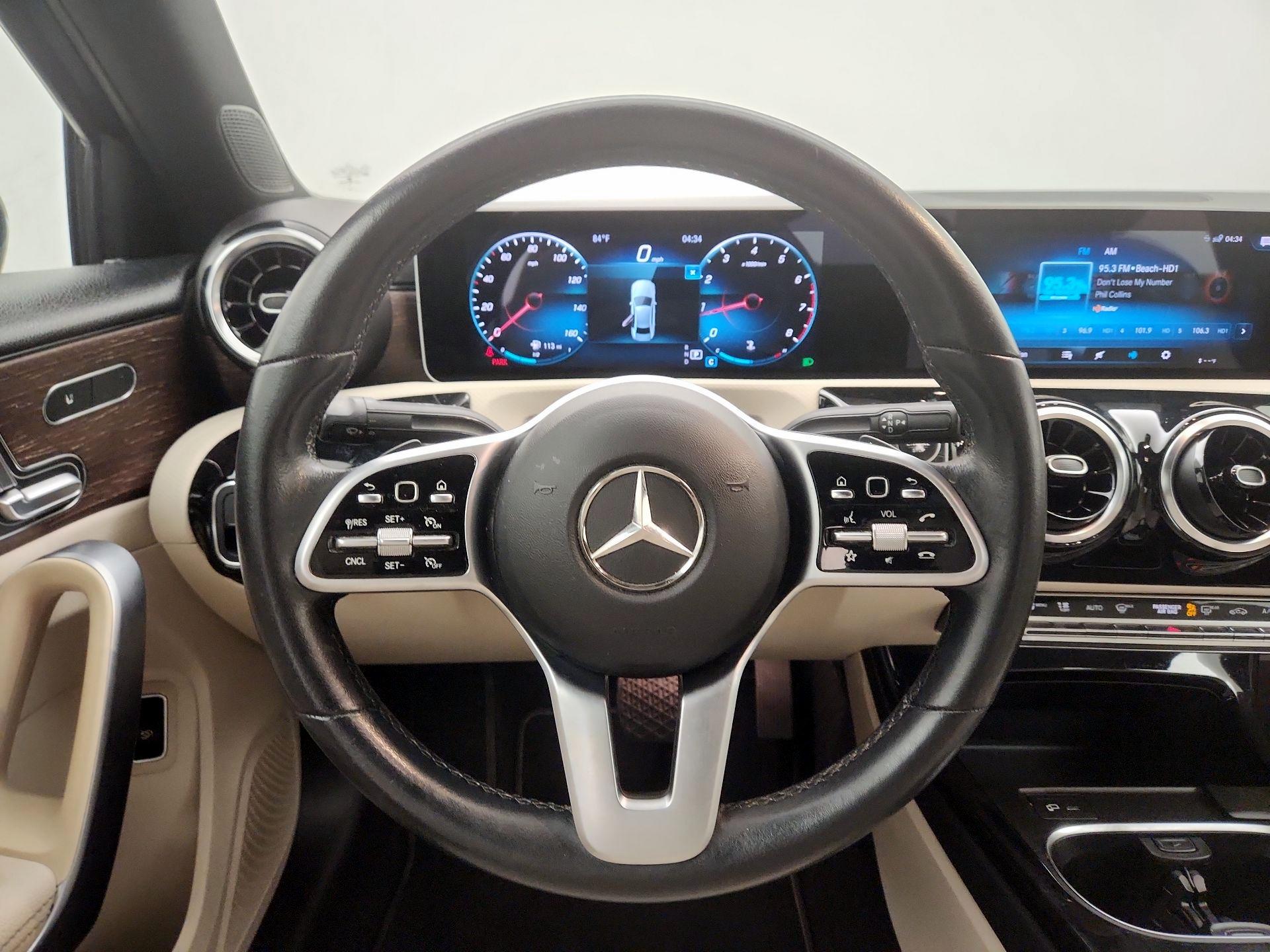 Thumbnail: 2020 Mercedes-Benz A-Class - 10