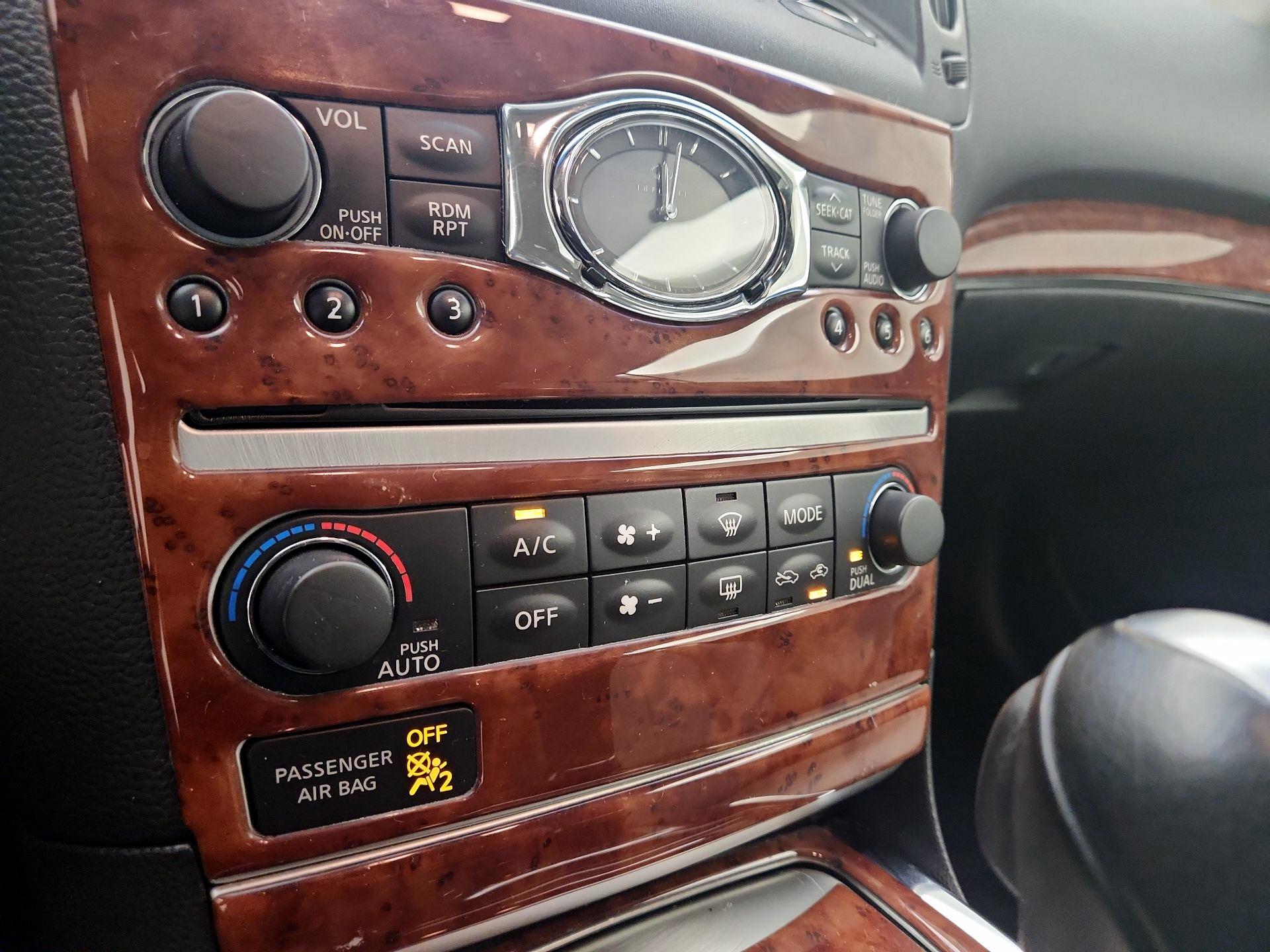 Thumbnail: 2013 INFINITI G37 - 17