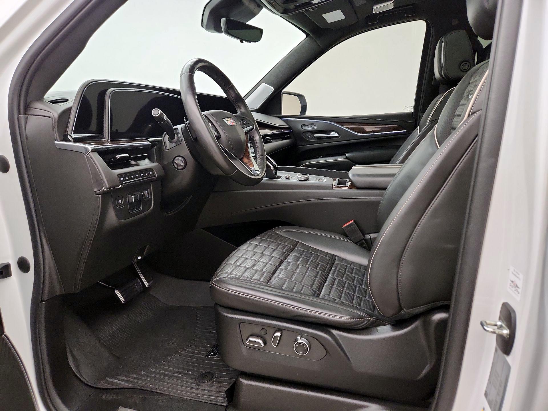 Thumbnail: 2022 Cadillac Escalade - 11