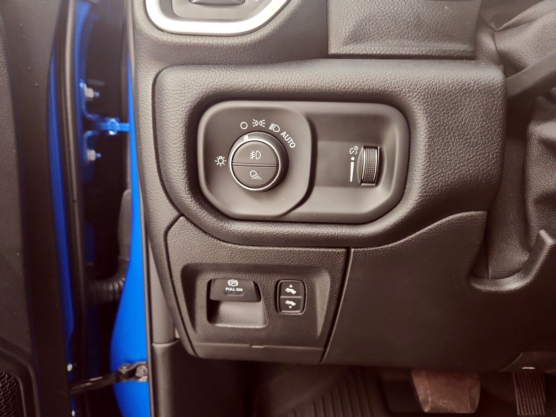Thumbnail: 2021 RAM 1500 - 13