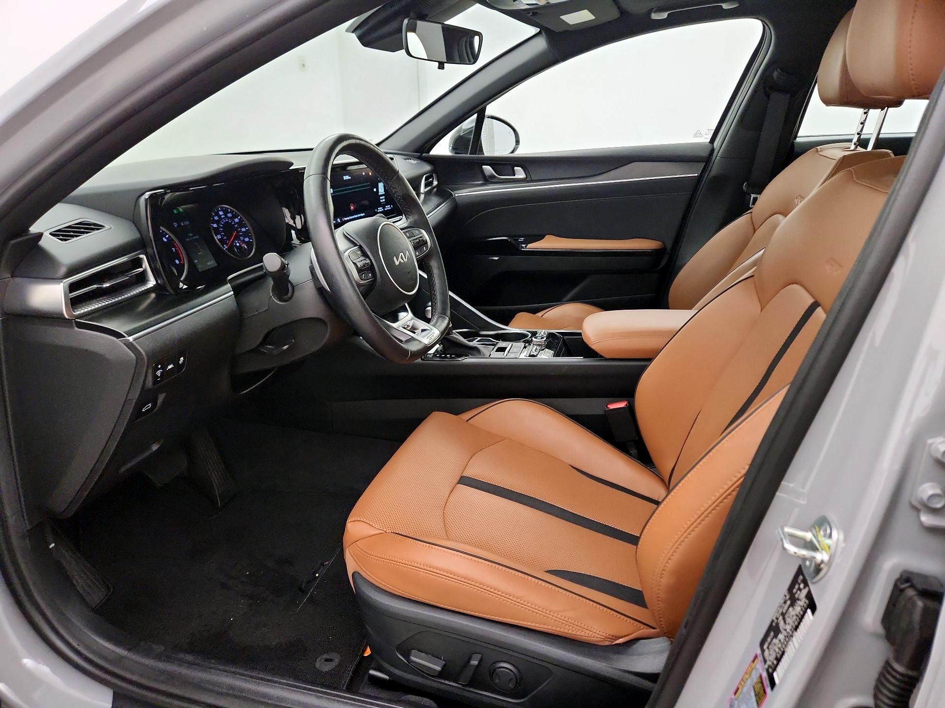 Thumbnail: 2023 Kia K5 - 9