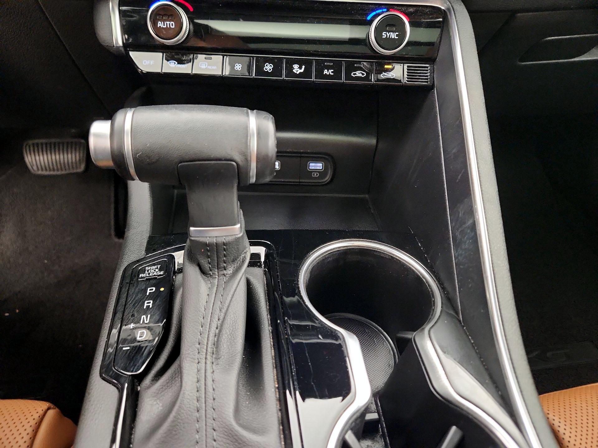 Thumbnail: 2023 Kia K5 - 16