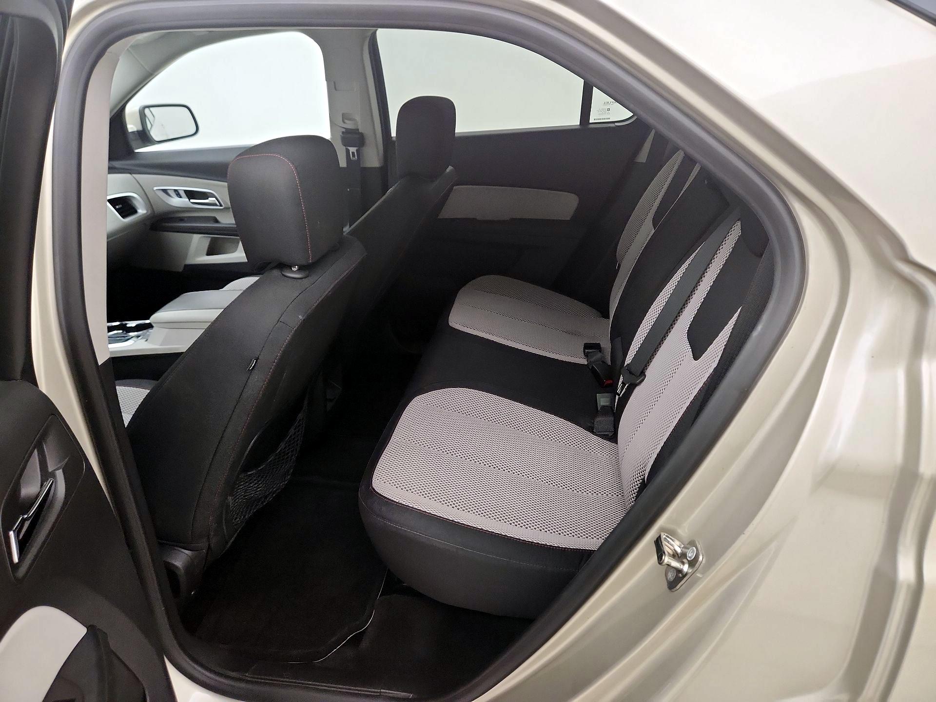 Thumbnail: 2015 Chevrolet Equinox - 19