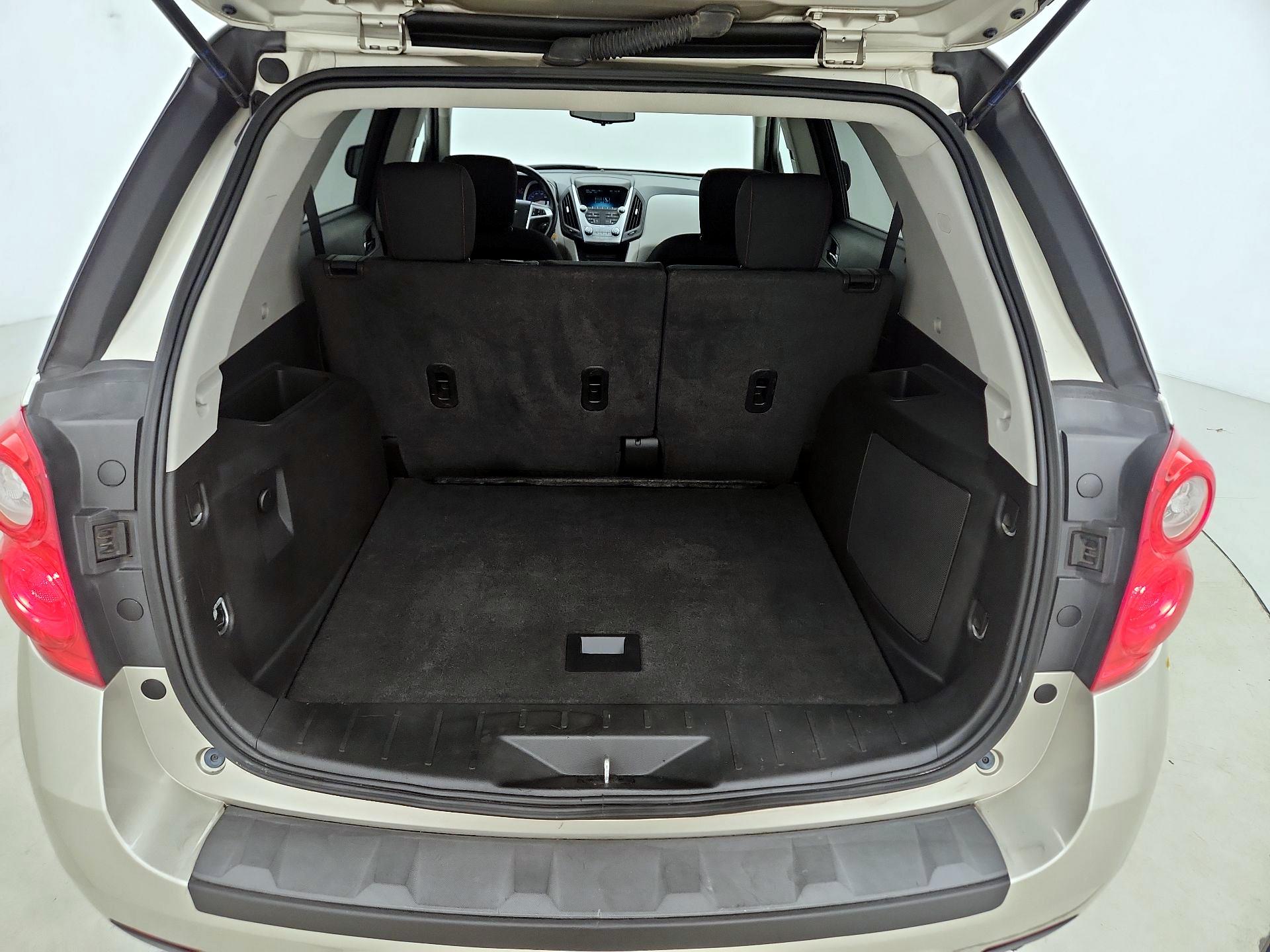 Thumbnail: 2015 Chevrolet Equinox - 20