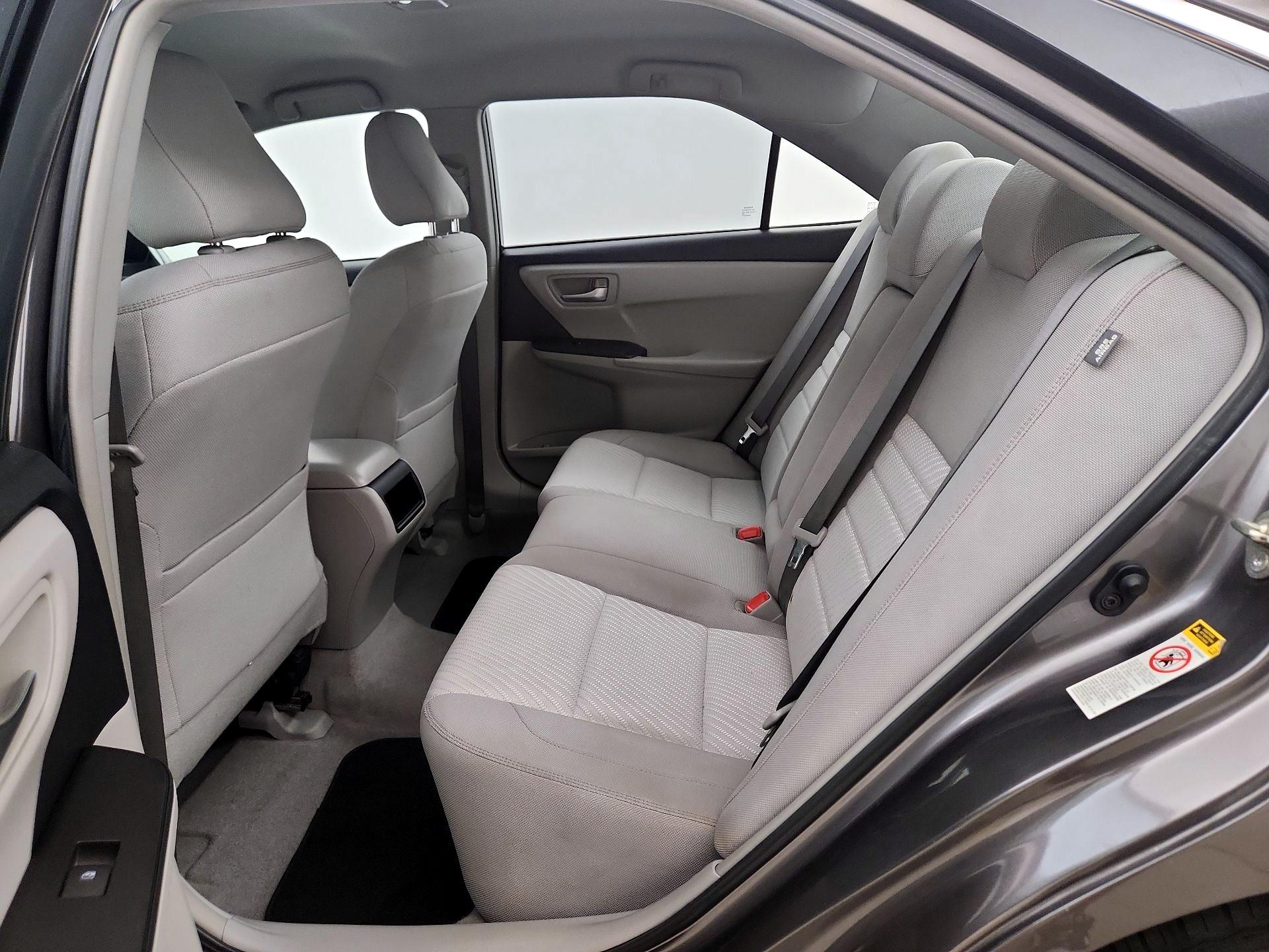 Thumbnail: 2016 Toyota Camry - 19